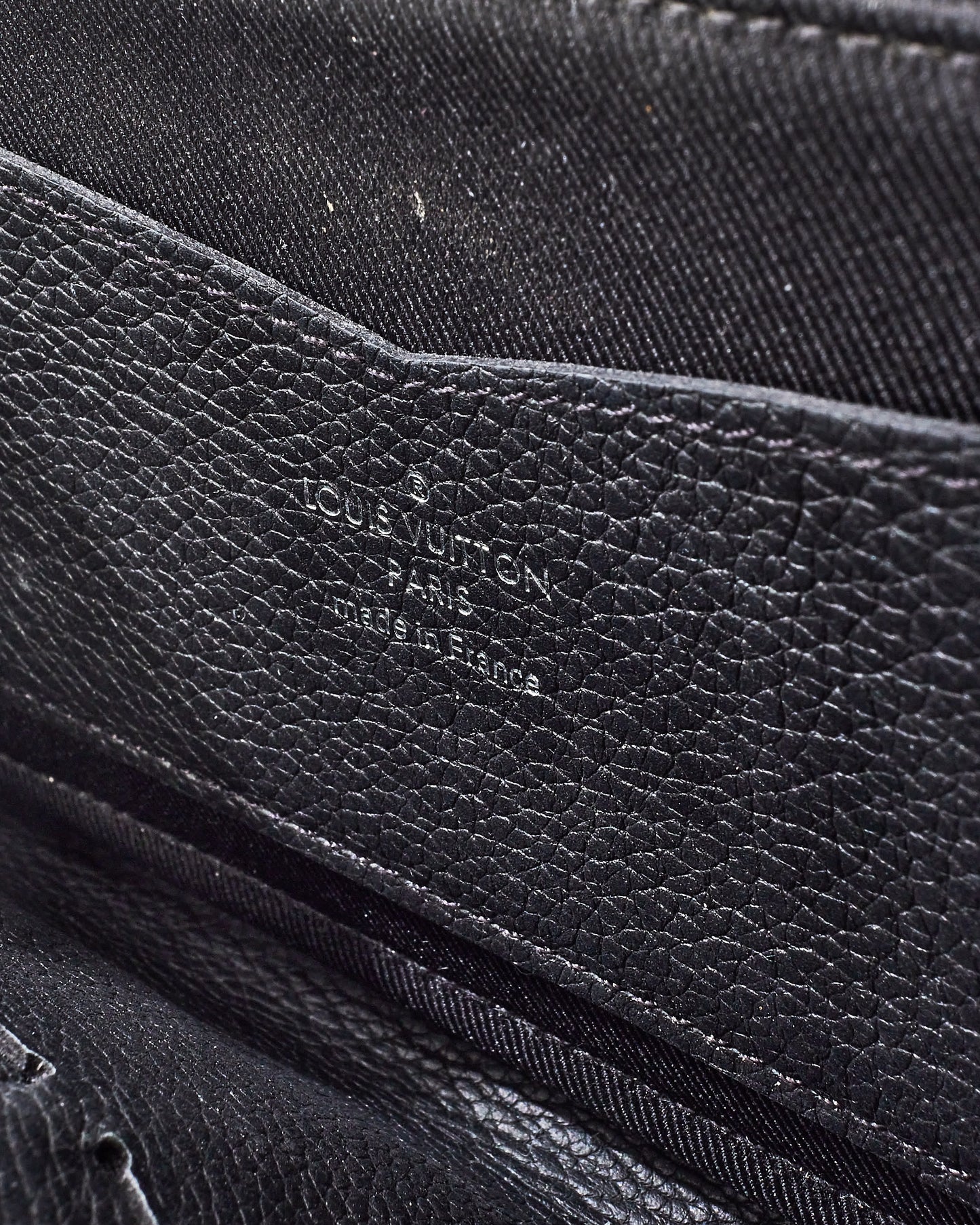 Louis Vuitton Black Leather MyLockMe Long Wallet