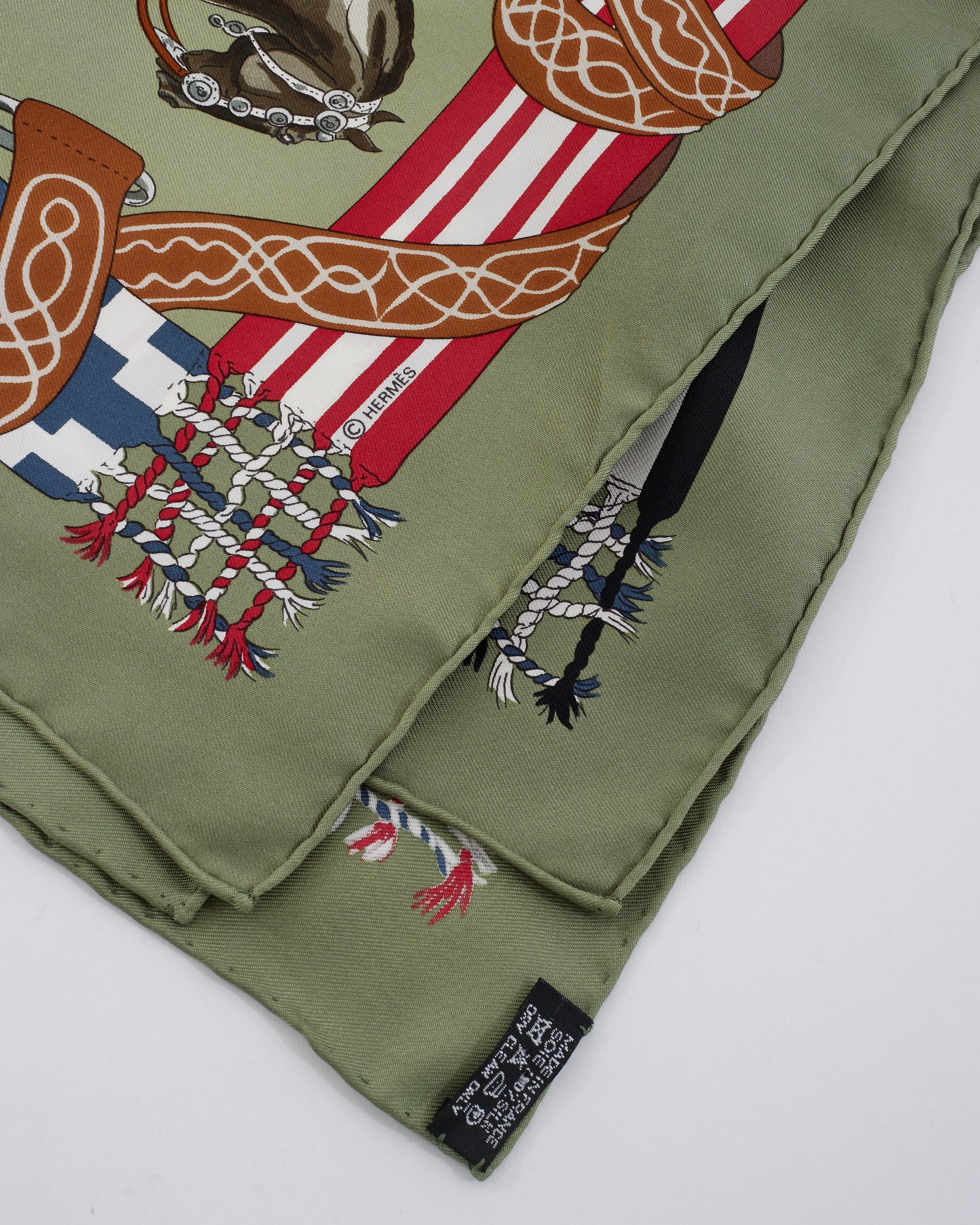 Hermès Green Multi Silk Dans Les Branches De L'ombu Scarf