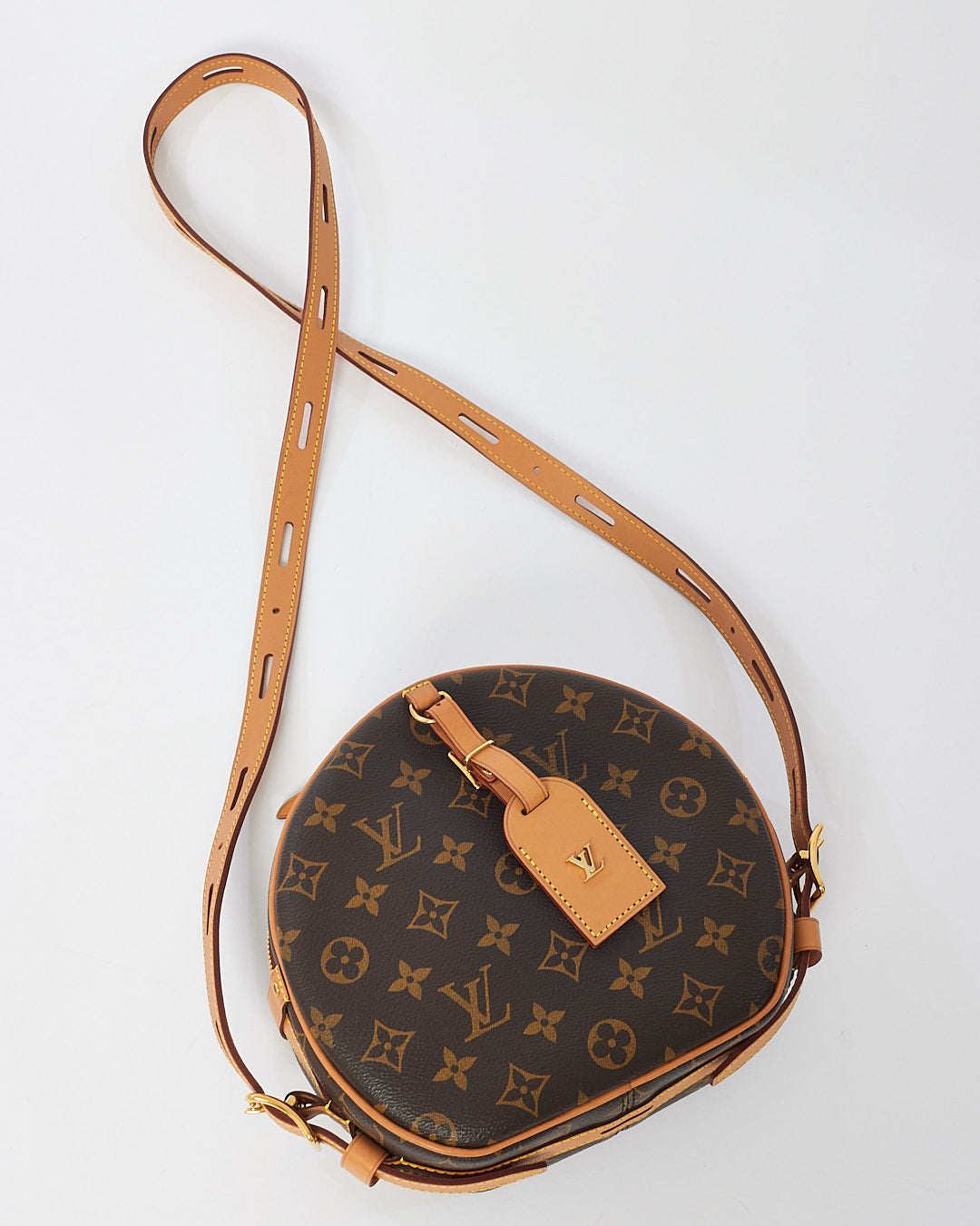 Louis Vuitton Monogram Canvas Boite Chapeau Souple MM