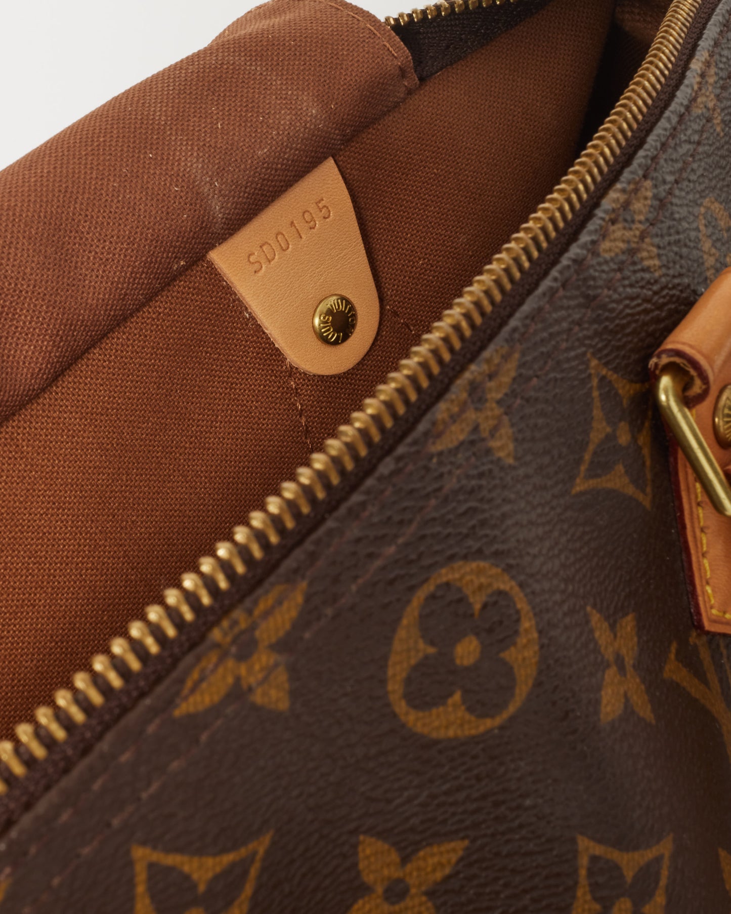 Louis Vuitton Toile Monogram Speedy 30