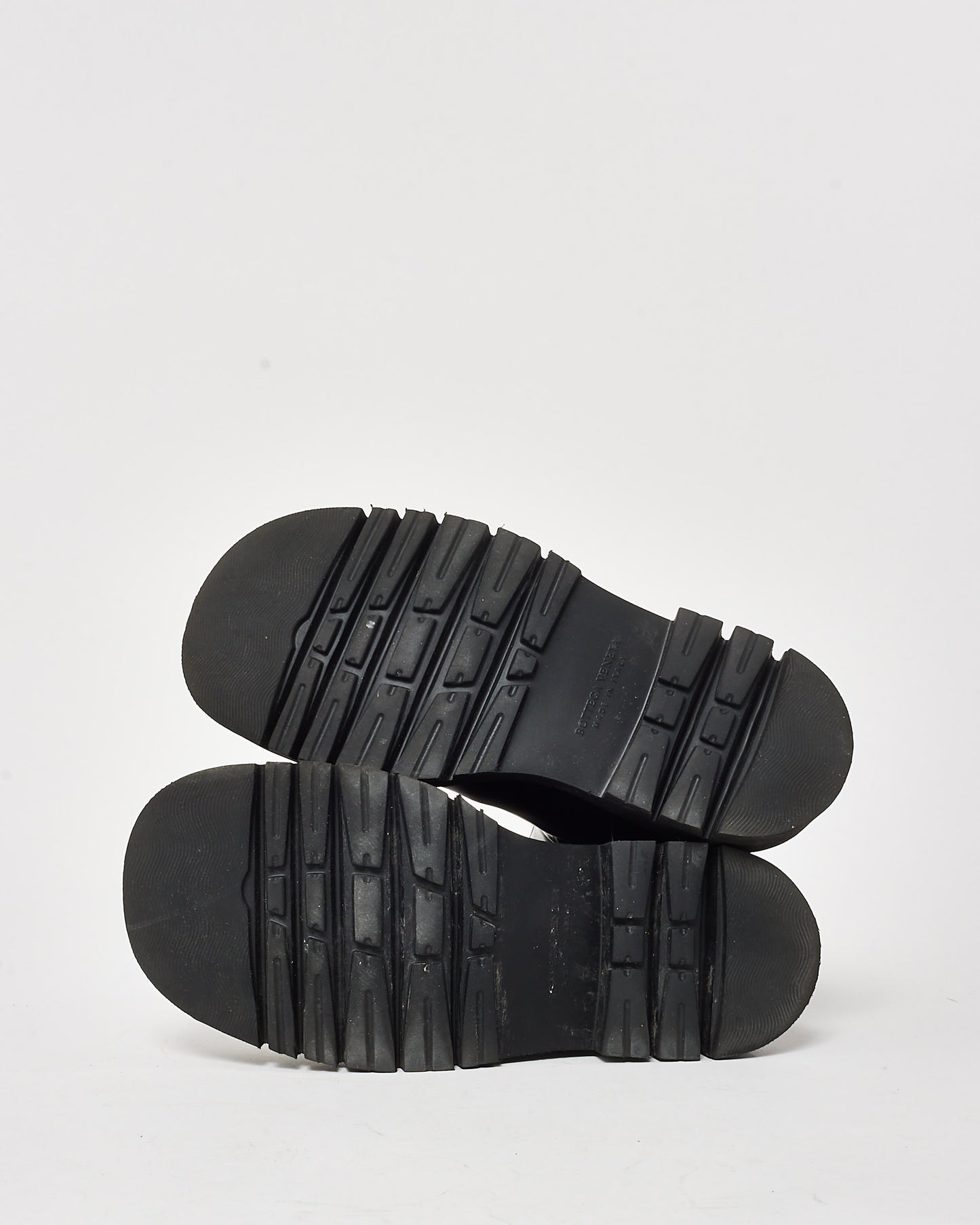 Bottega Veneta Black Leather 'The Lug' Boots - 36