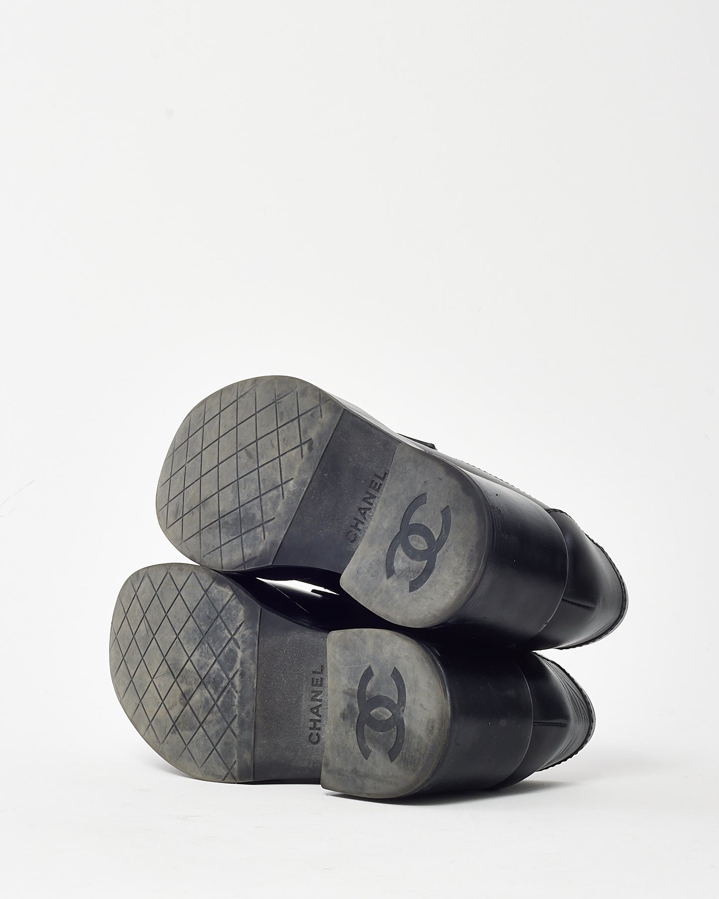 Chanel Black Calfskin Leather Black CC Coco Mark Platform Loafers - 38