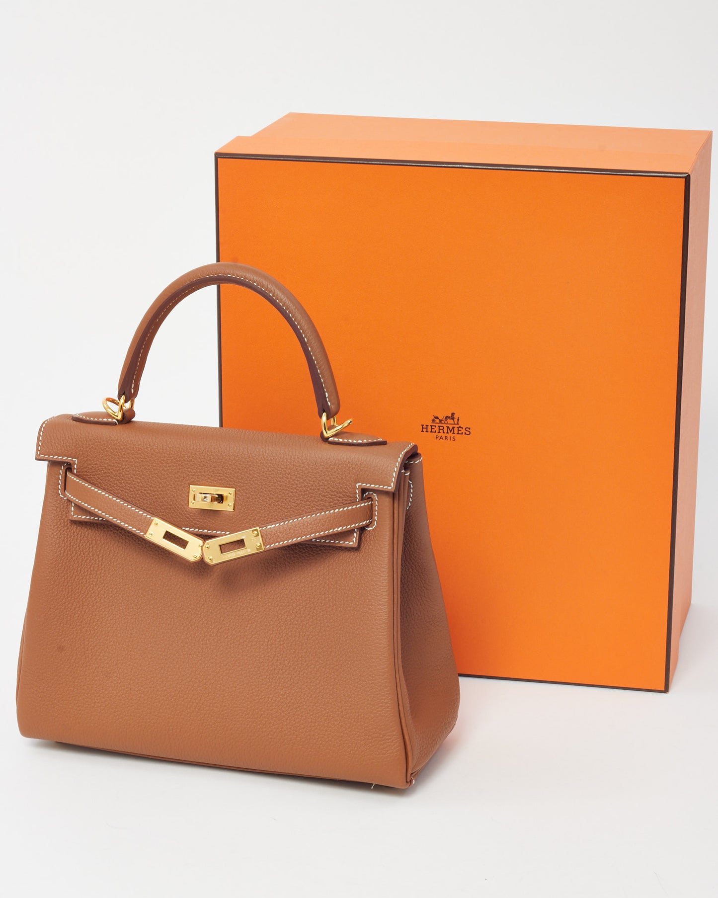 Hermès Gold Togo Leather Kelly Retourne 25 GHW