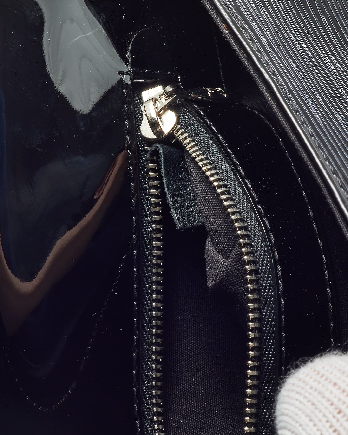 Louis Vuitton Black Epi Electric Leather SHW LV Sobe Clutch Bag