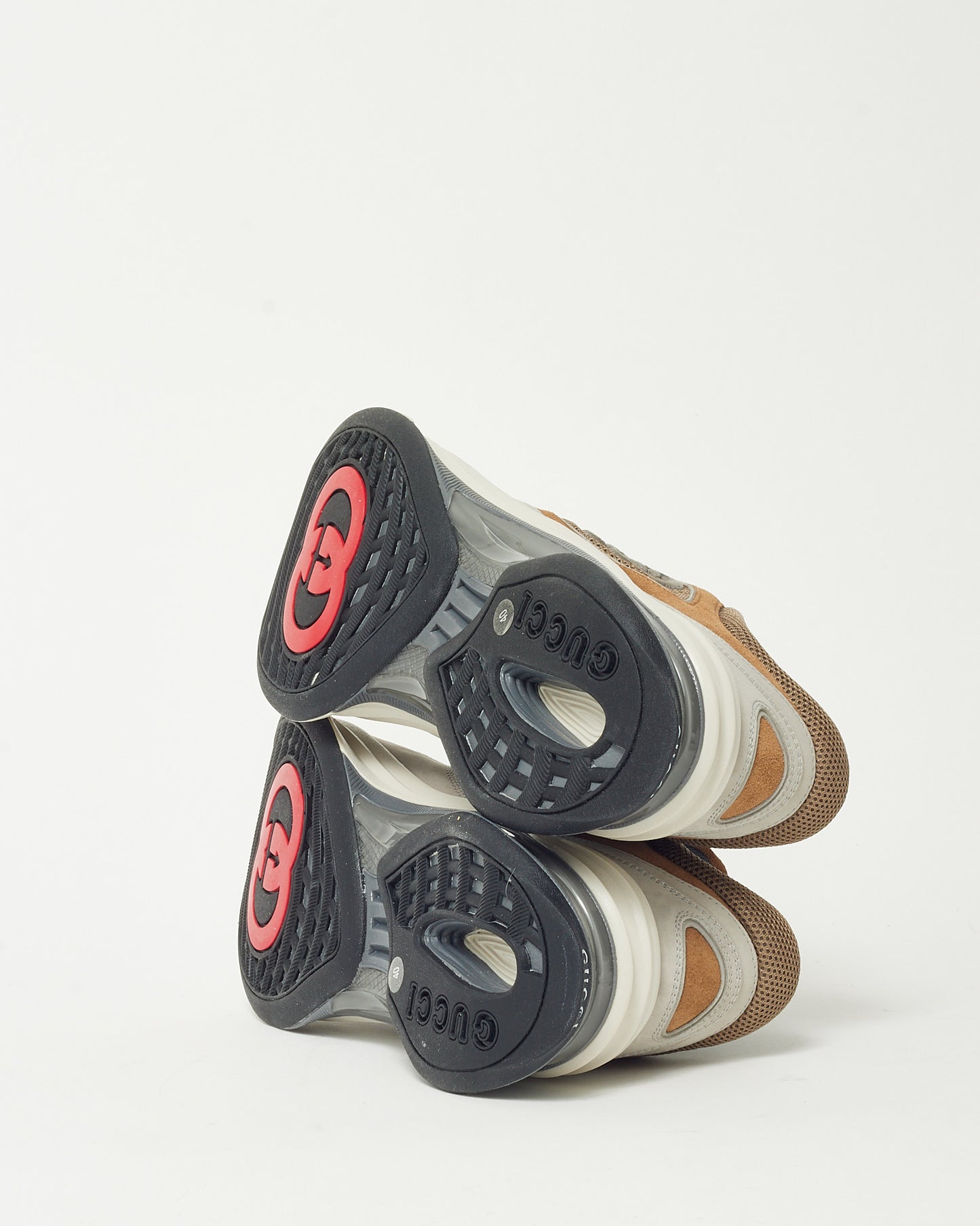 Gucci Beige/Tan/Cream Suede and Leather GG Logo Run Sneakers - 40