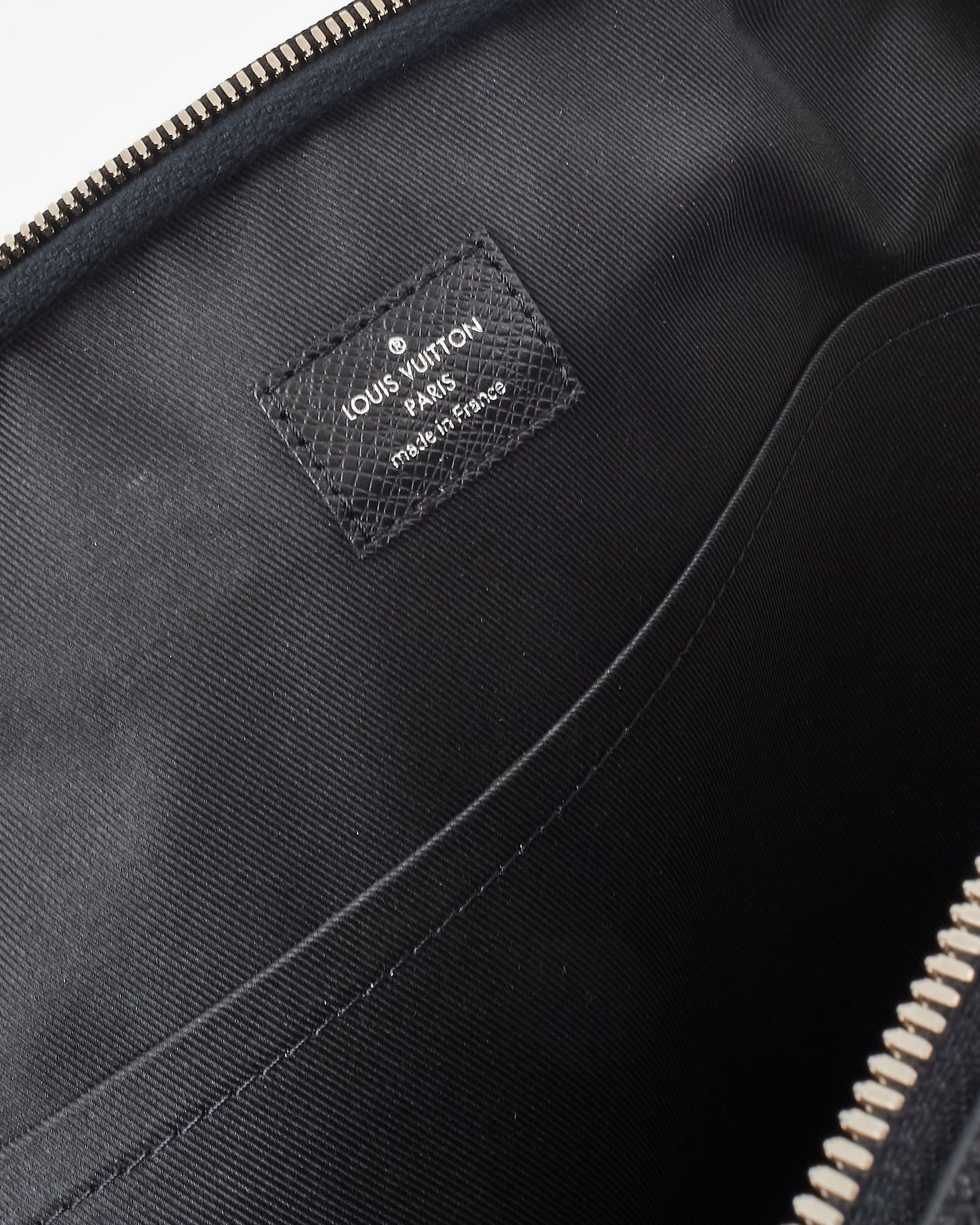 Louis Vuitton Black Taiga Leather Avenue Backpack