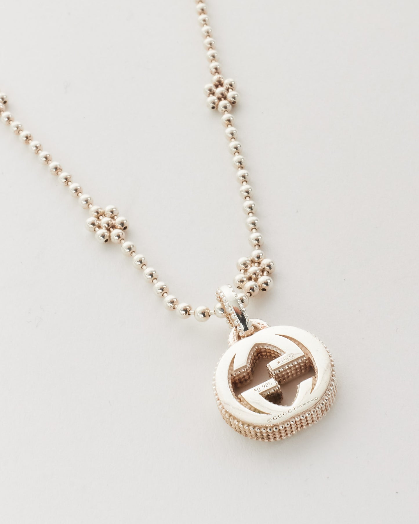Gucci Sterling Silver Interlocking G Pendant Flower Motif Chain Necklace