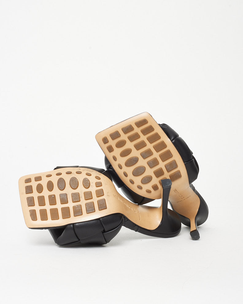 Bottega Veneta Black Leather Padded Mule Heeled Sandals - 37
