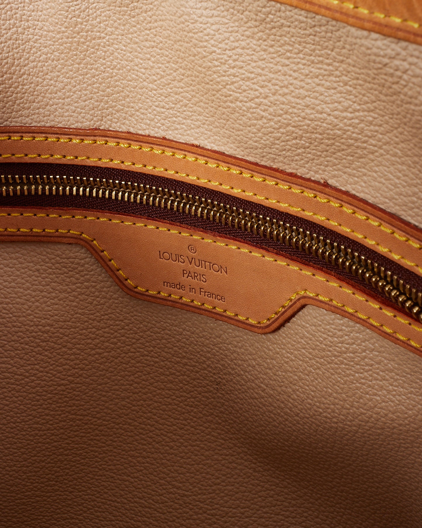 Louis Vuitton Monogram Canvas GM Bucket Bag