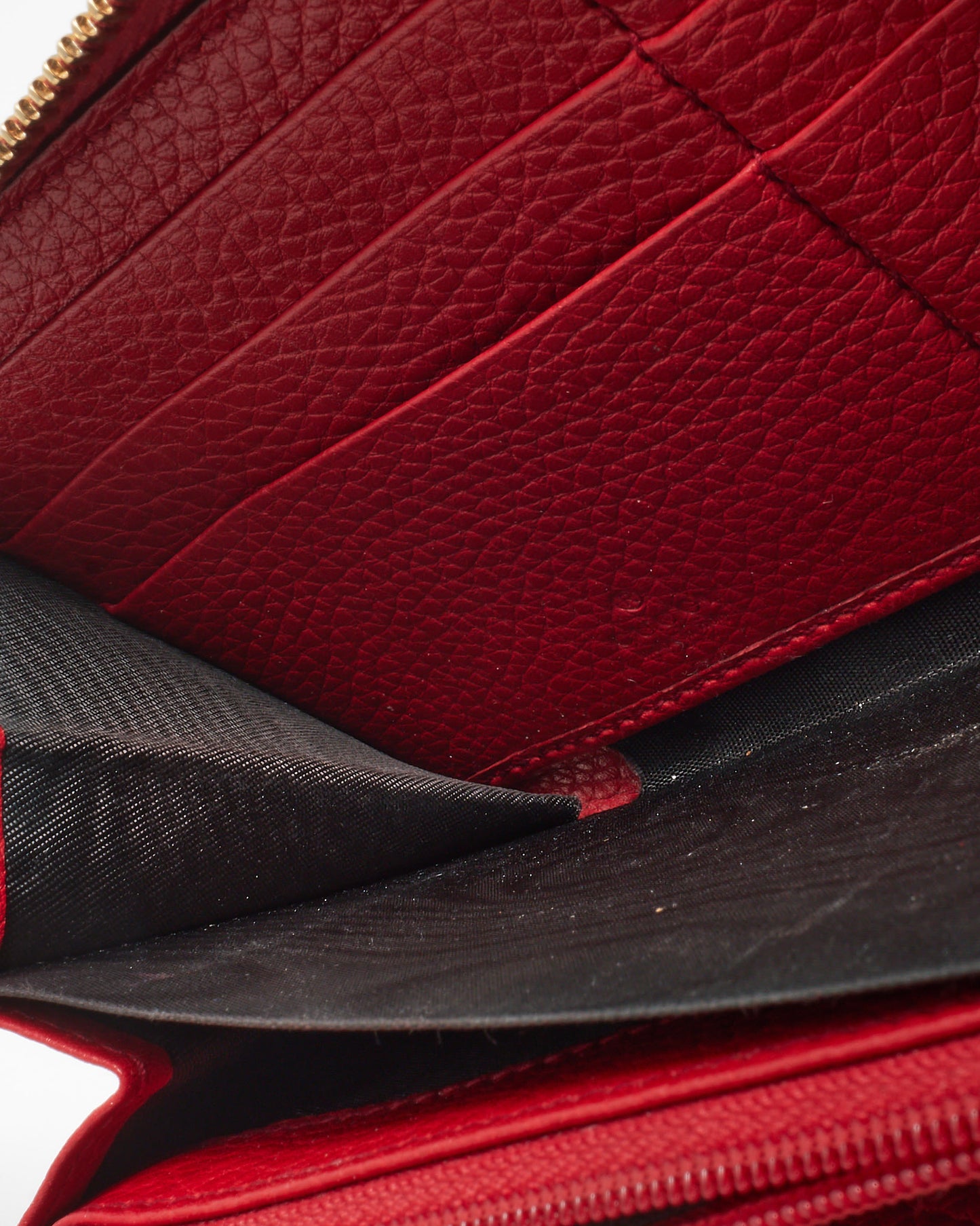 Gucci Red Leather Soho Interlocking G Zippy Long Wallet