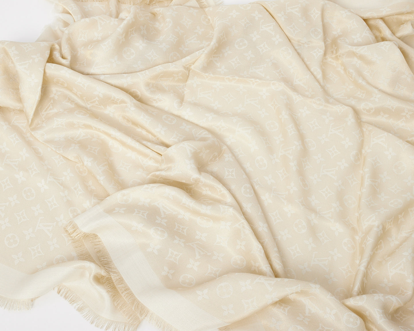 Louis Vuitton White Monogram Shine Shawl Scarf