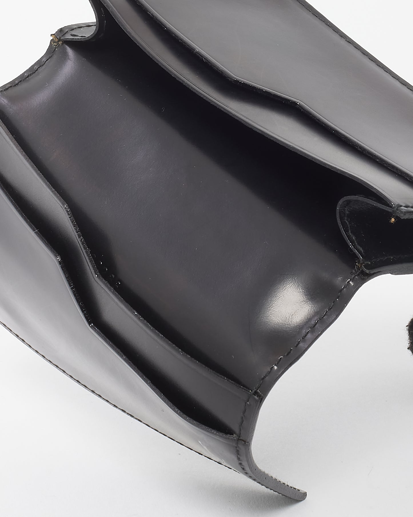 Salvatore Ferragamo Black Leather Silver Emblem Logo Card Case Bifold Wallet