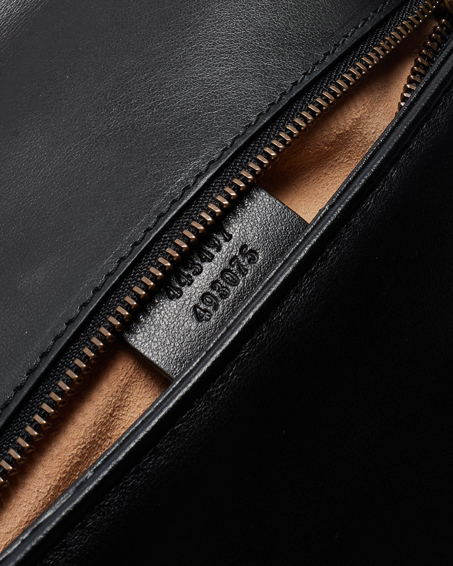 Gucci Black Matelassé Leather Medium GG Marmont Shoulder Bag