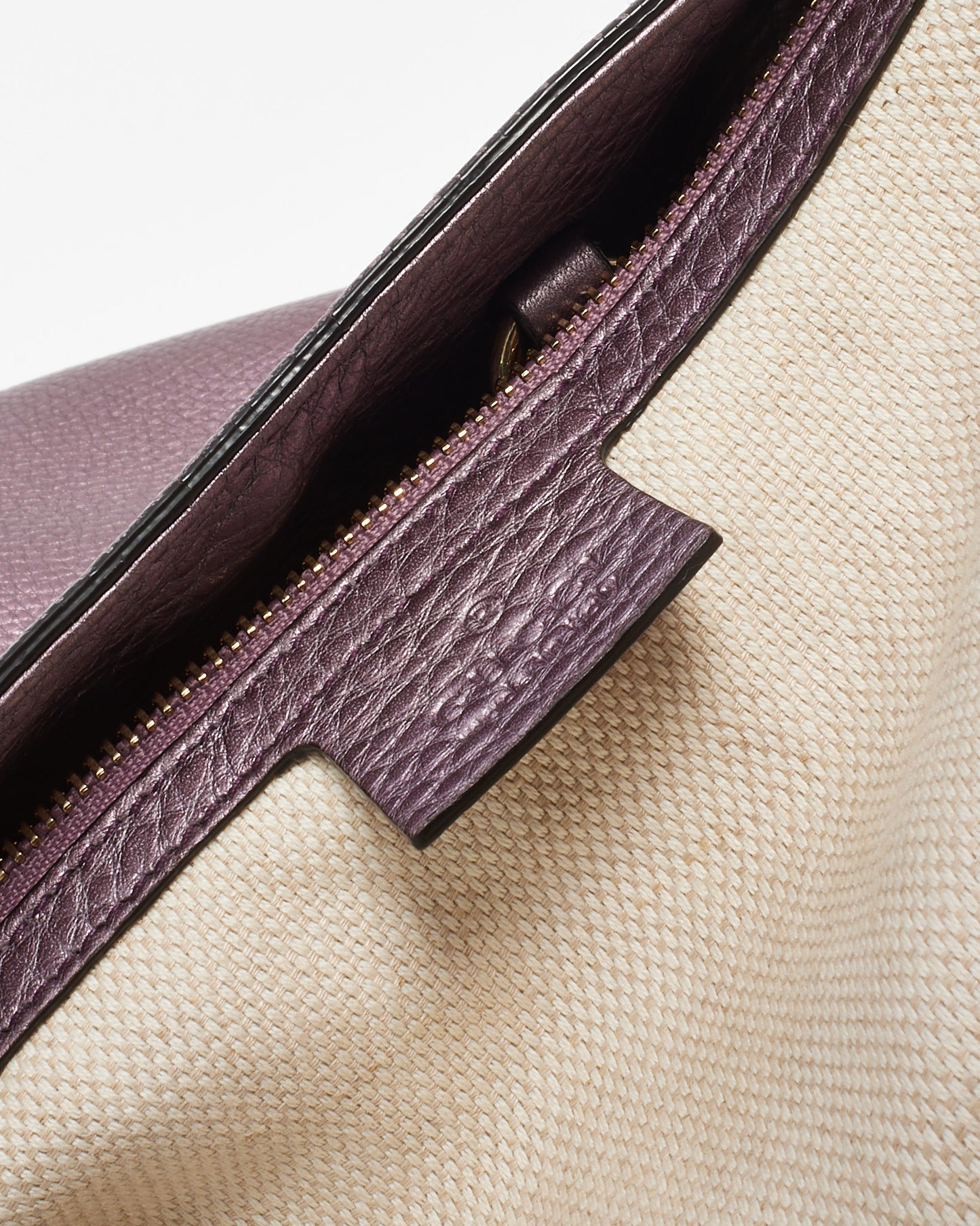 Gucci Metallic Purple Pebbled Leather GG Soho Chain Shoulder Bag