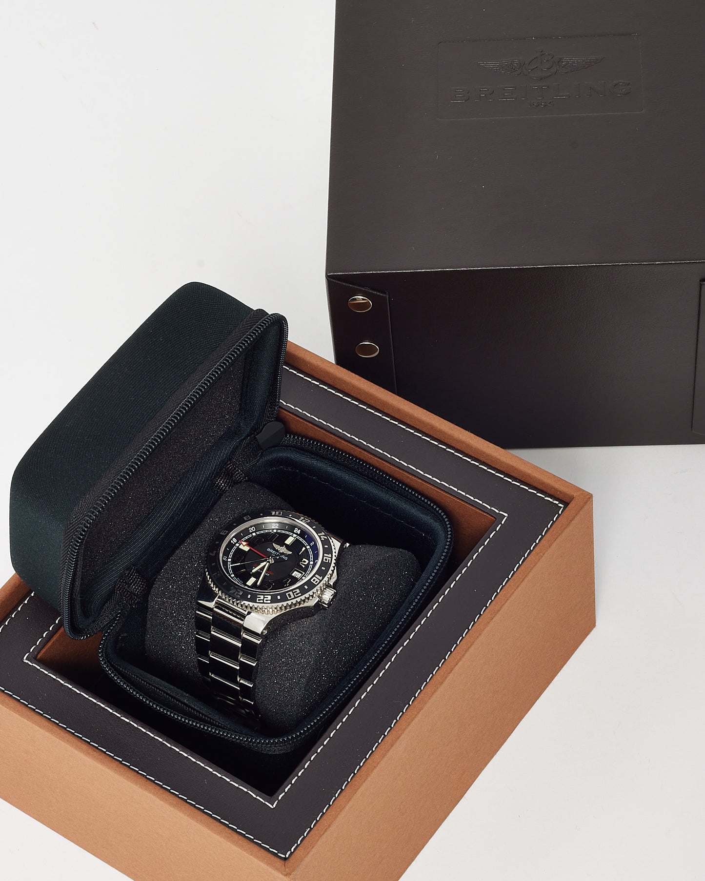 Breitling Stainless Steel Navy Blue Bezel A32380 Superocean GMT 41mm Watch