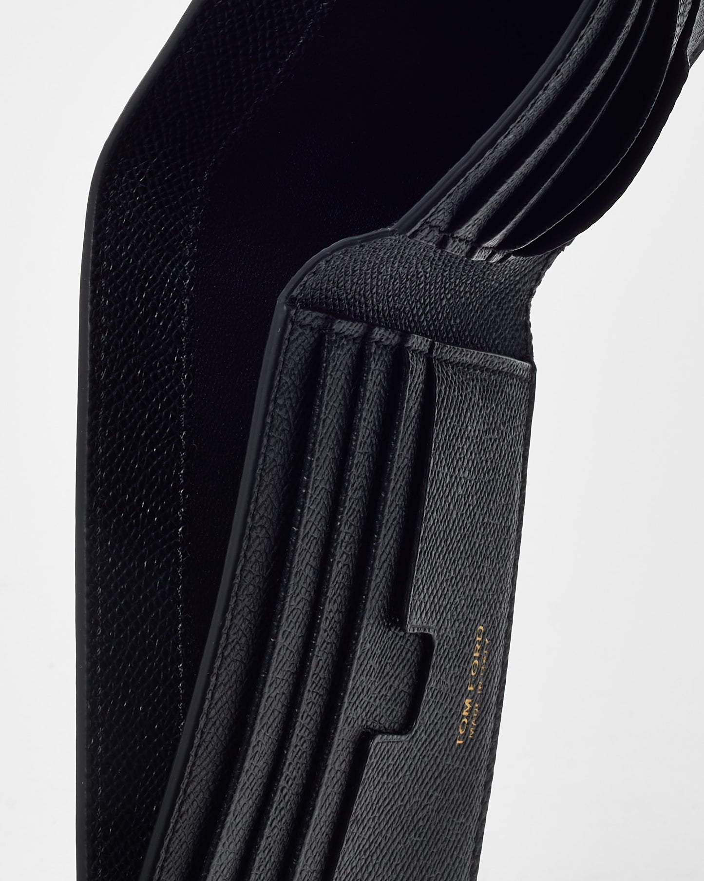 Tom Ford Black Grained Leather Small TF Logo Bi-Fold Wallet