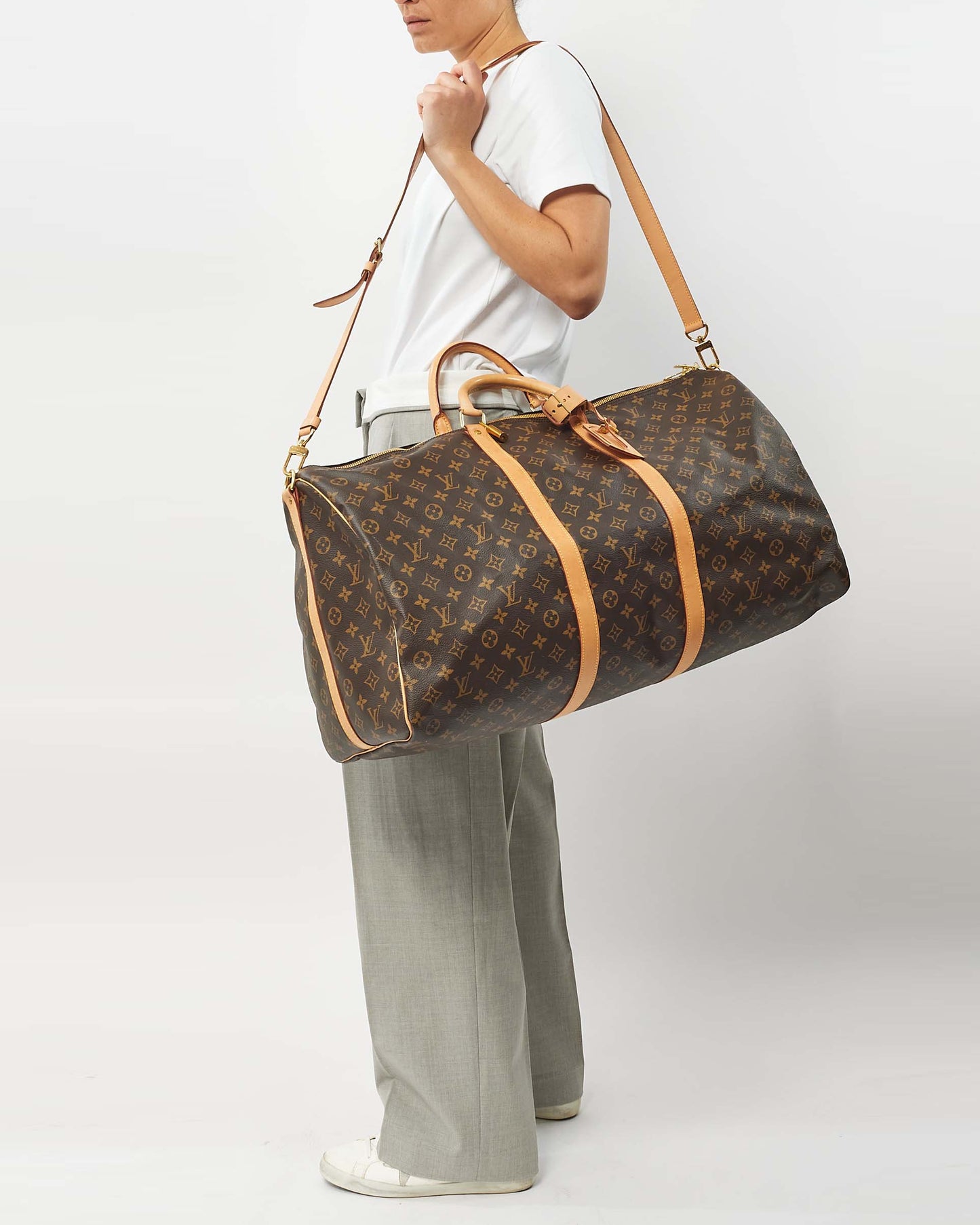 Louis Vuitton Monogram Canvas Keepall Bandoulière 60 Duffle Bag