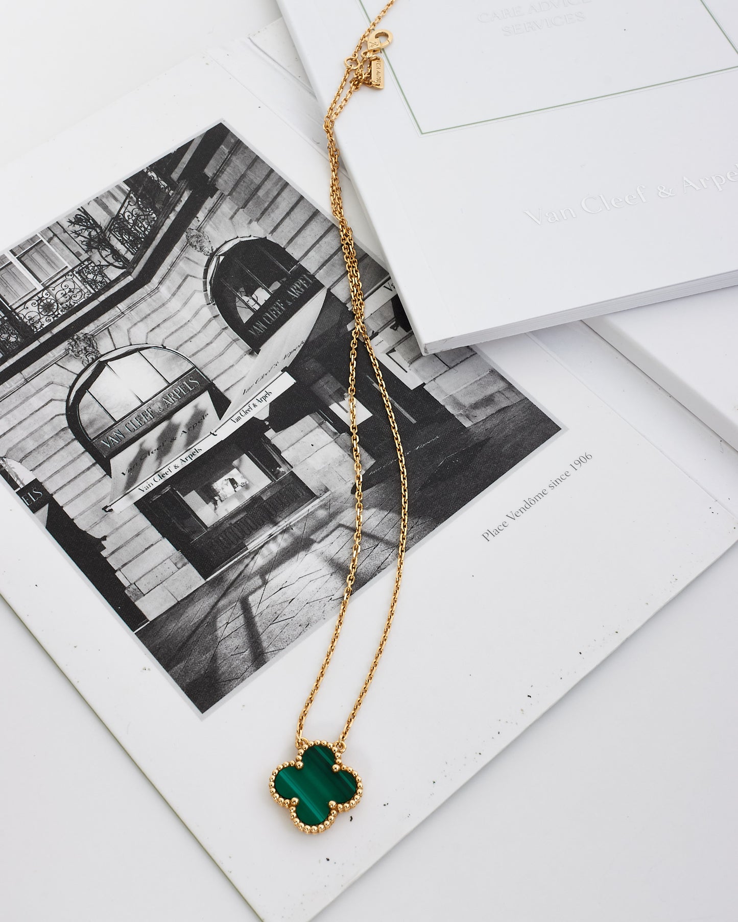 Van Cleef & Arpels 18k Gold Malachite Vintage Alhambra Necklace