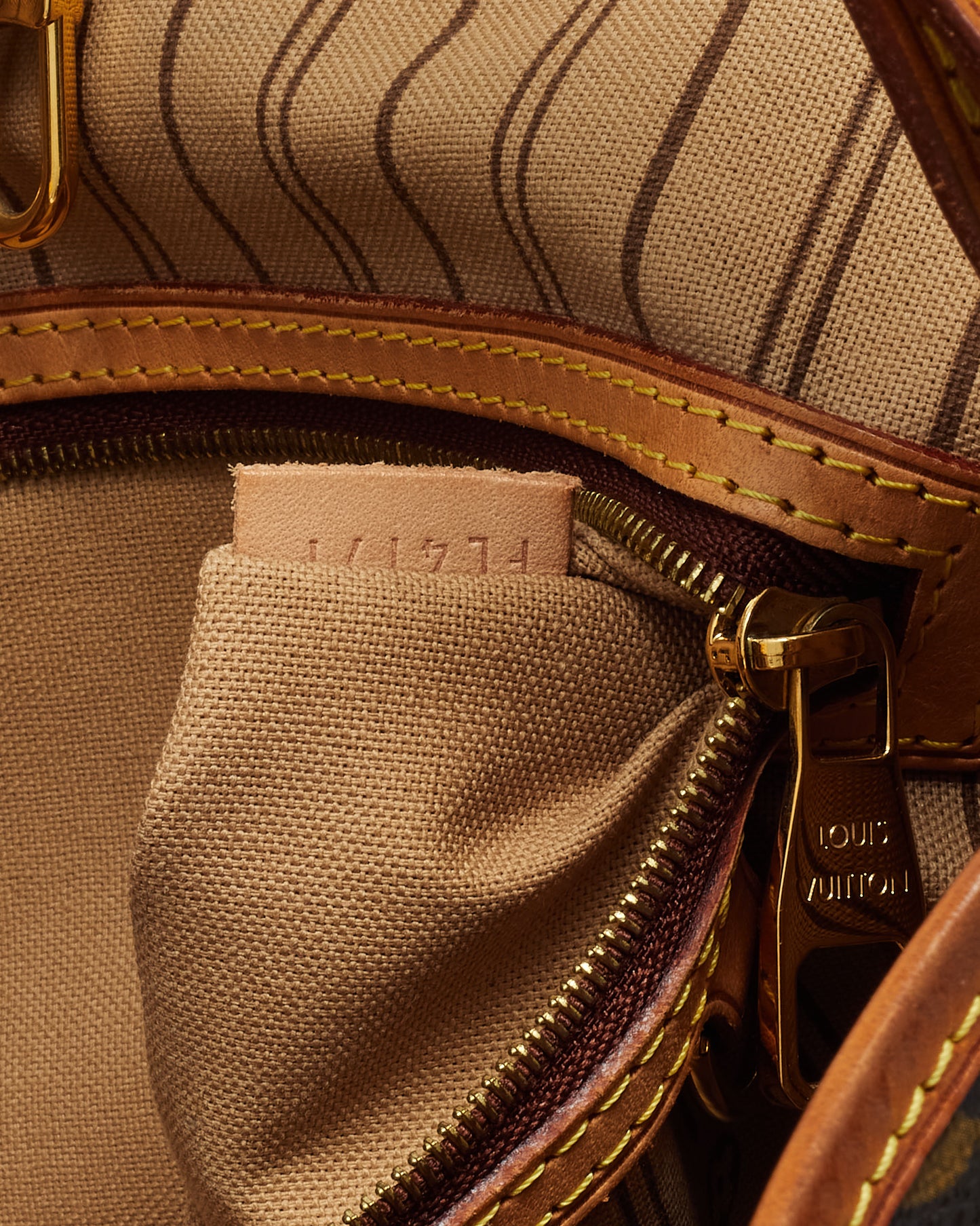 Louis Vuitton Monogram Coated Canvas Delightful MM Shoulder Bag