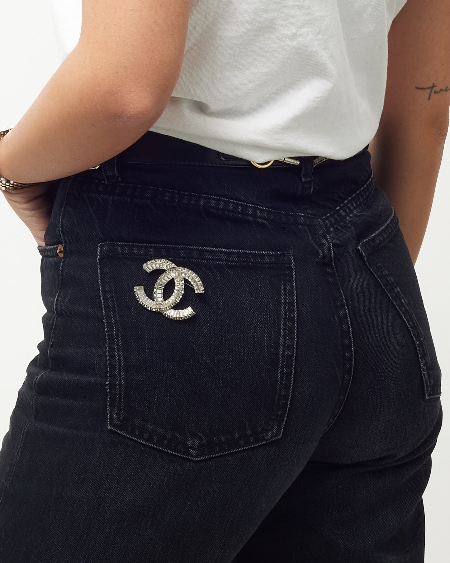 Broche Chanel en cristal et baguette argentés