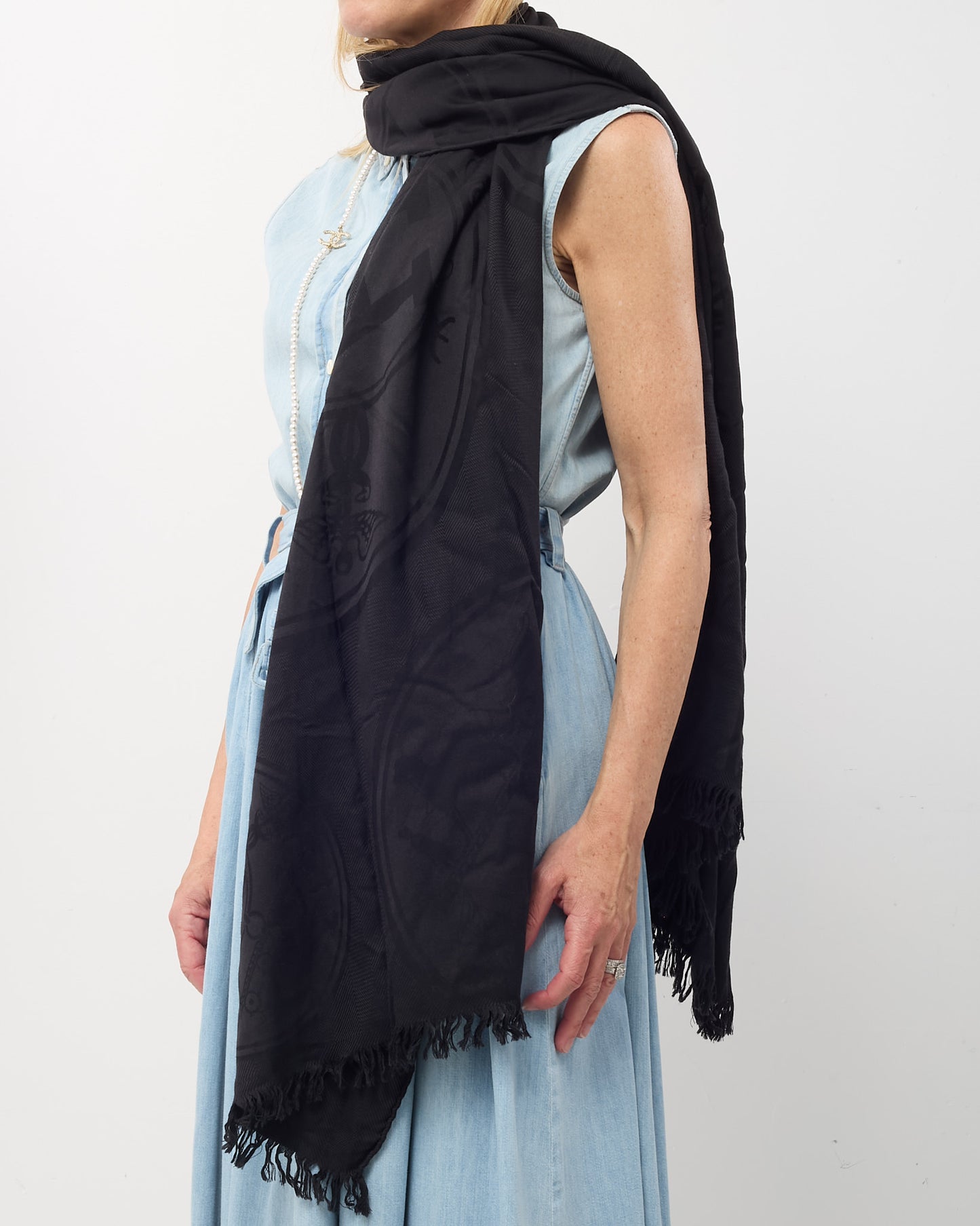 Louis Vuitton Black Silk and Wool Blend Monogram Classic Shawl Scarf