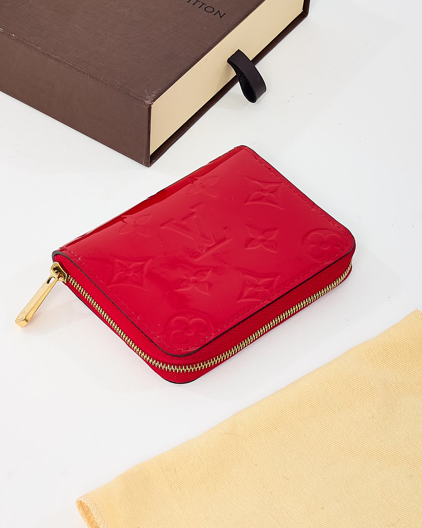 Louis Vuitton Red Monogram Vernis Patent Leather Zippy Coin Purse Wallet