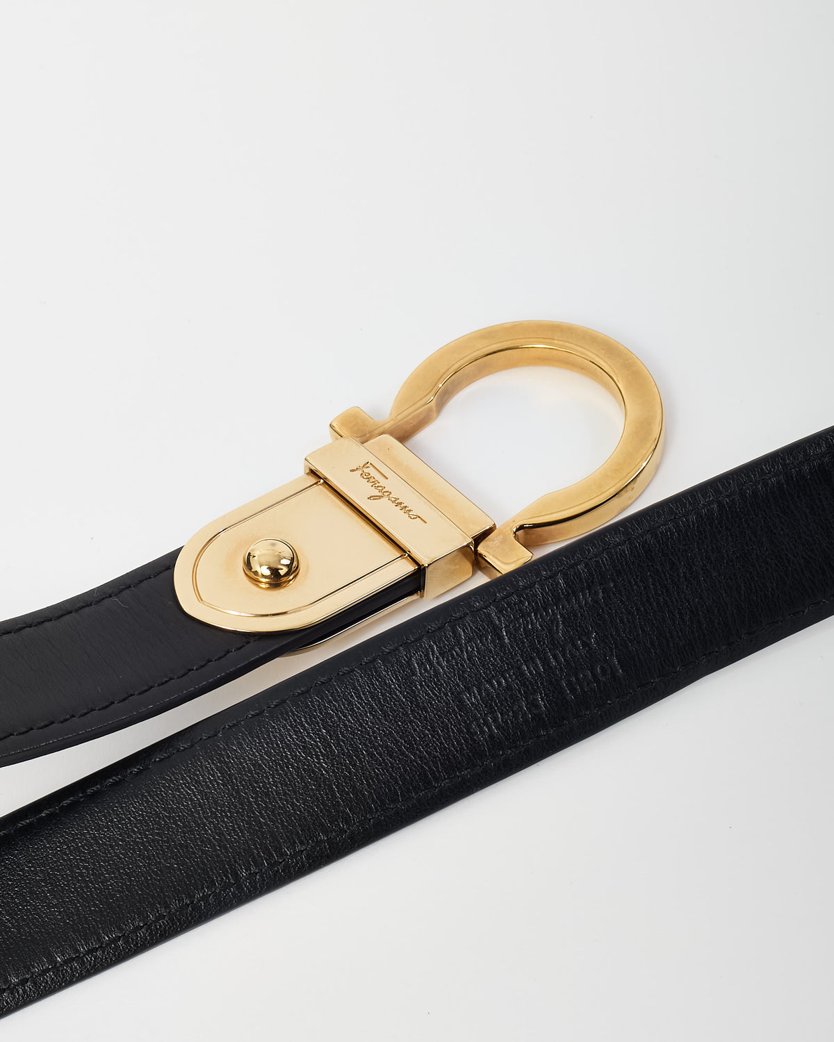 Salvatore Ferragamo Black Leather GHW Gancini Buckle Thin Belt - 100