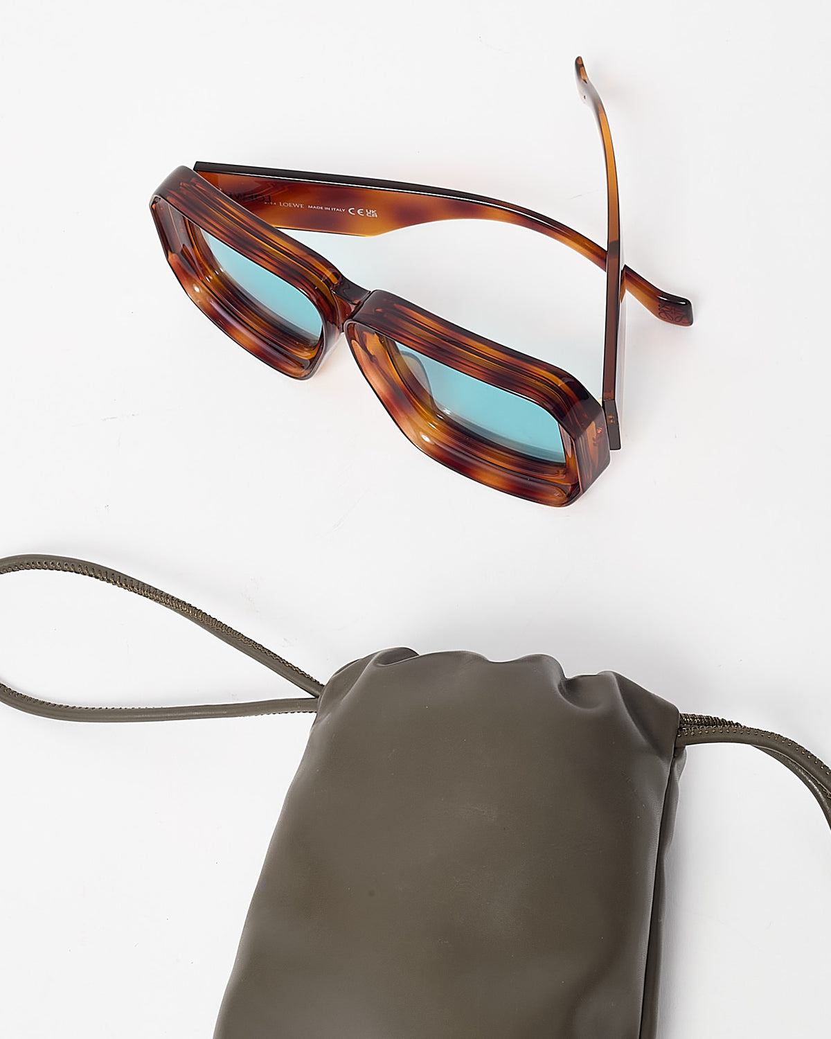 Loewe Brown Tortoise and Blue Lens Paula's Ibiza Dive in Mask Oversize Sunglasses LW40064U