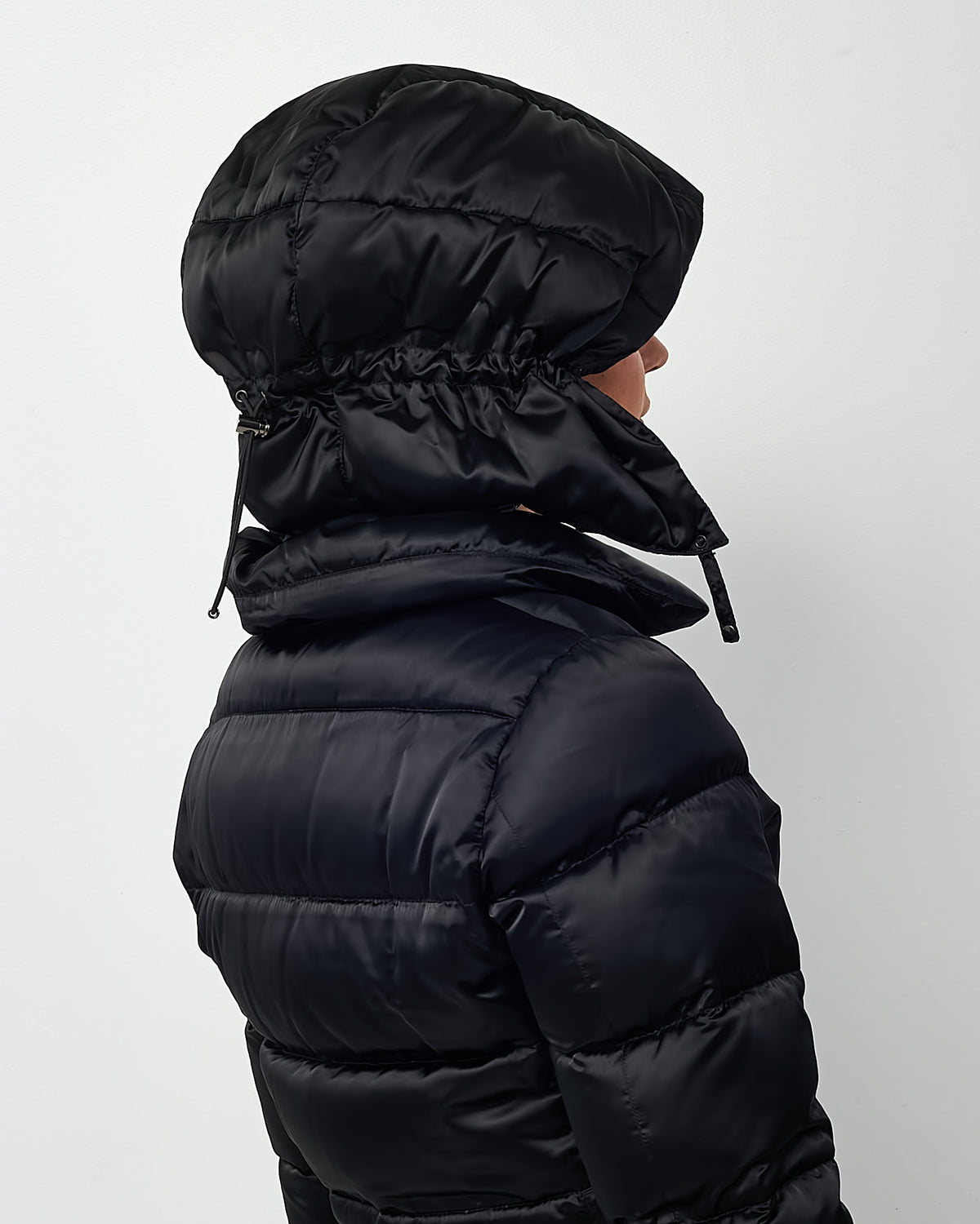 Prada Black Shiny Down Puffer Coat with Fox Fur Trim - 40 IT / US 4