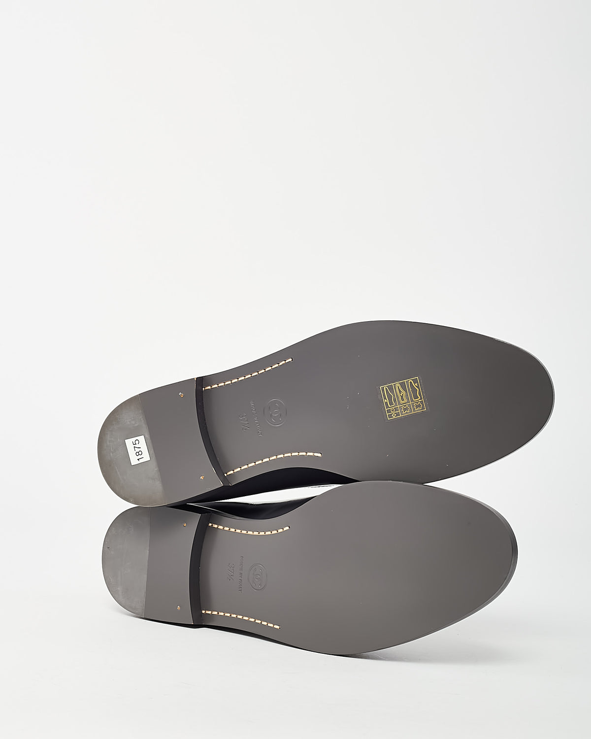 Chanel Grey Leather CC Logo Loafers - 37.5