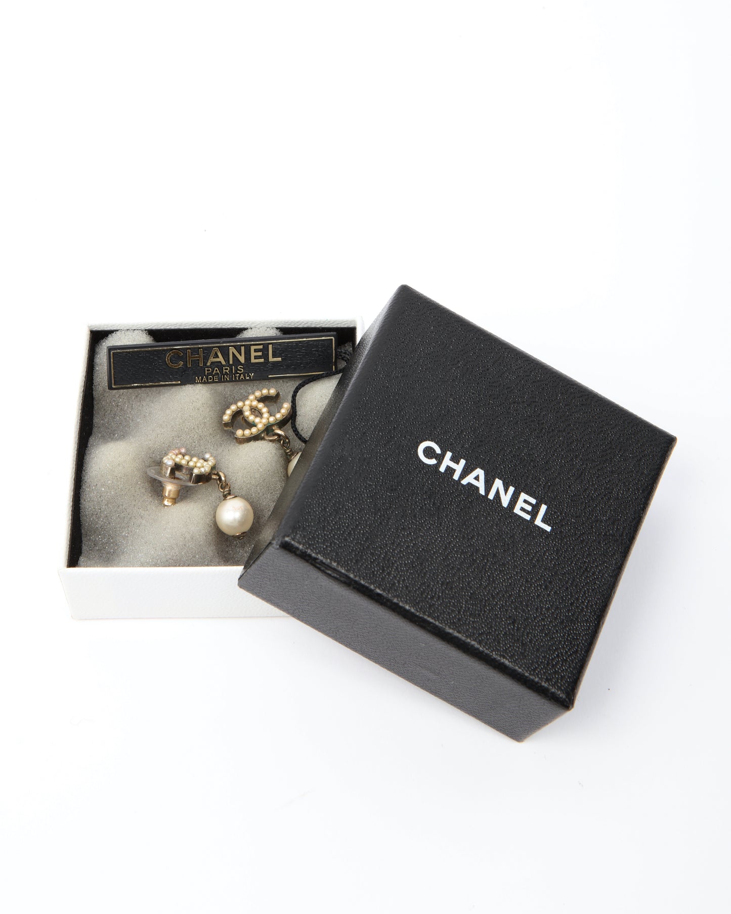Chanel Antique Gold Pearls CC Interlocking Earrings