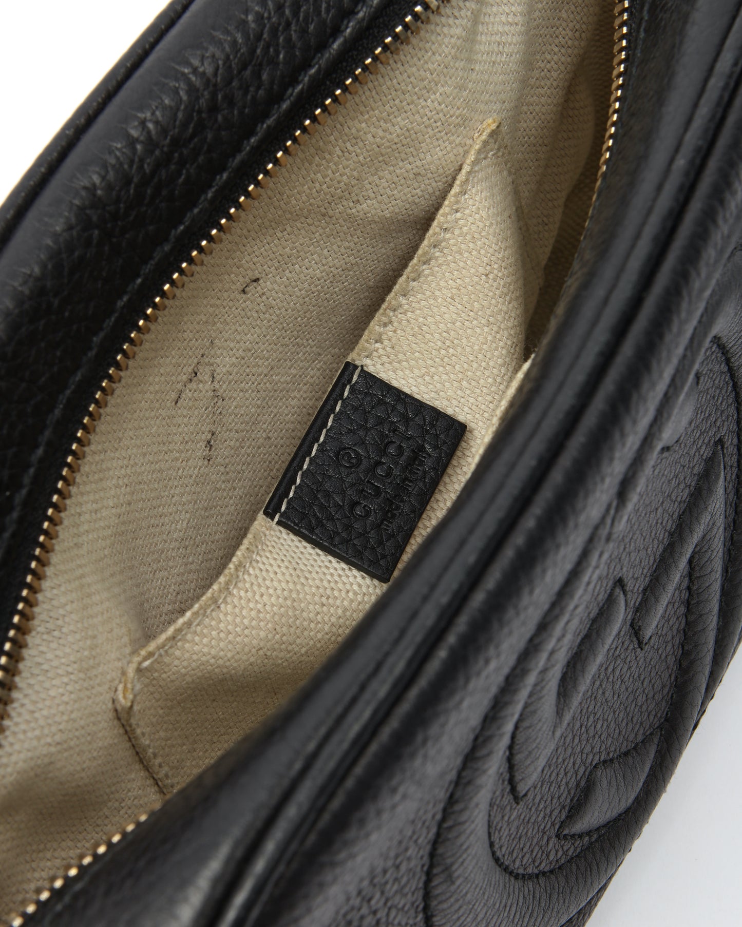 Gucci Black Pebbled Leather Disco Soho Crossbody Bag