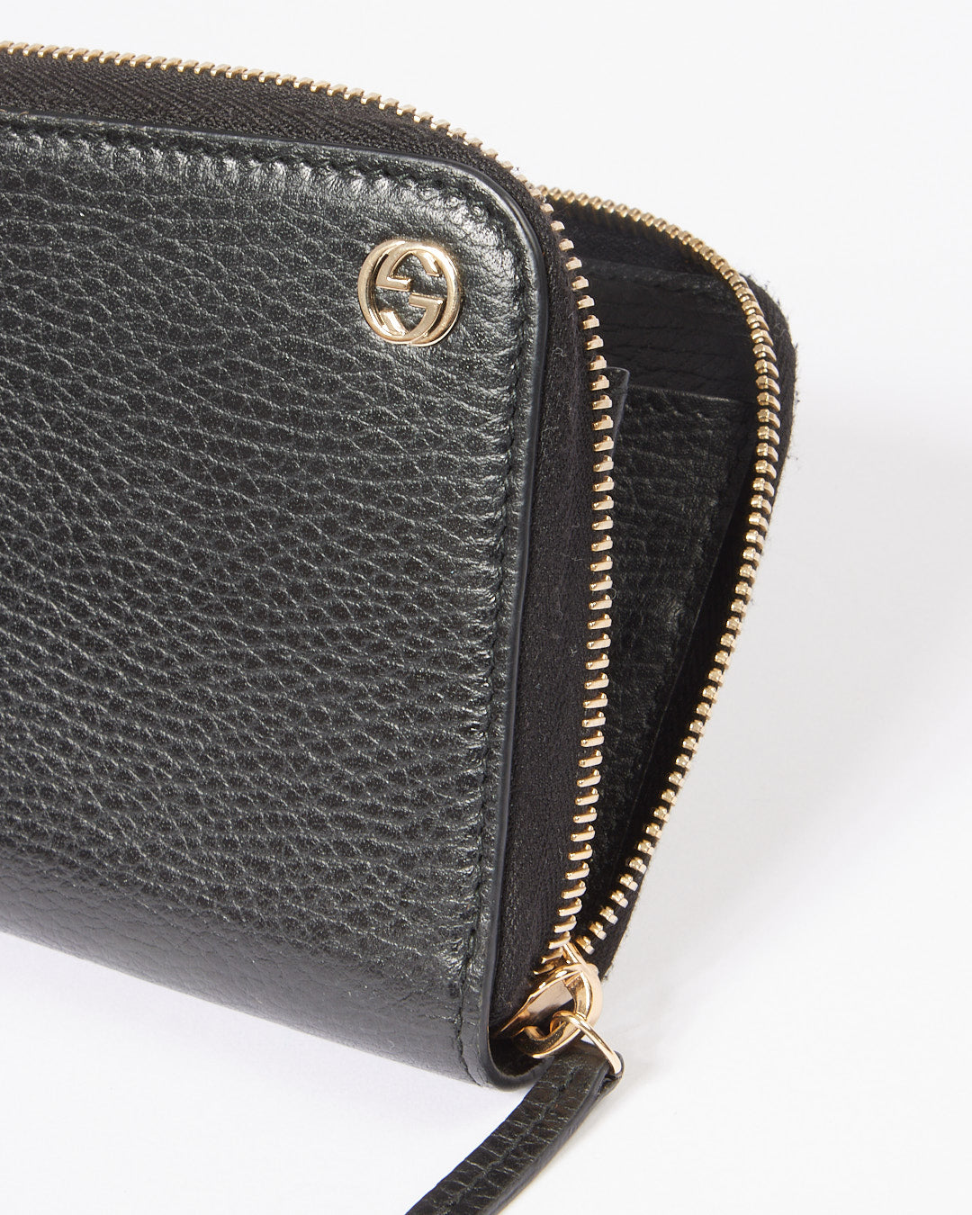 Gucci Black Pebbled Leather Zippy Wallet