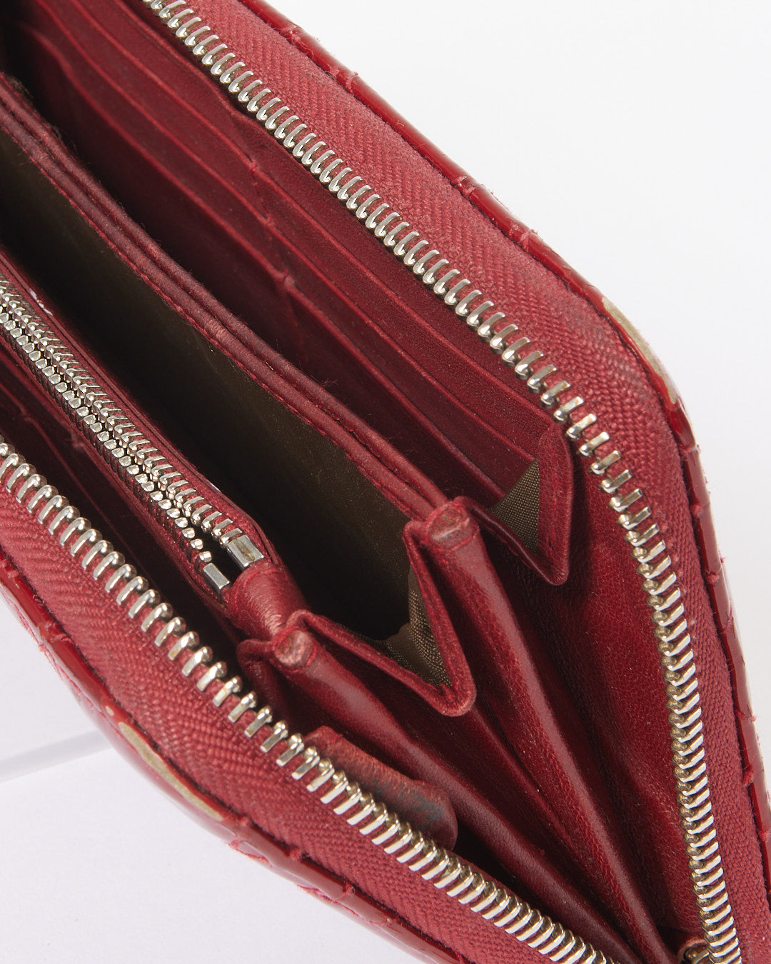 Louis Vuitton Fuchsia Epi Leather Zippy Wallet