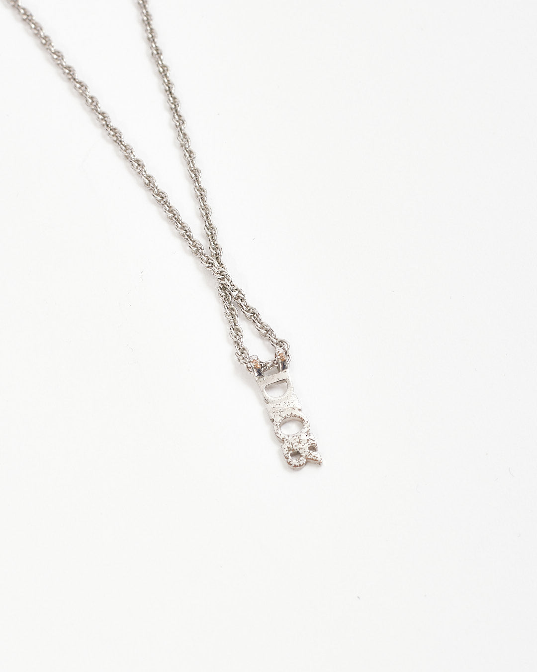 Collier logo chaîne en argent Dior