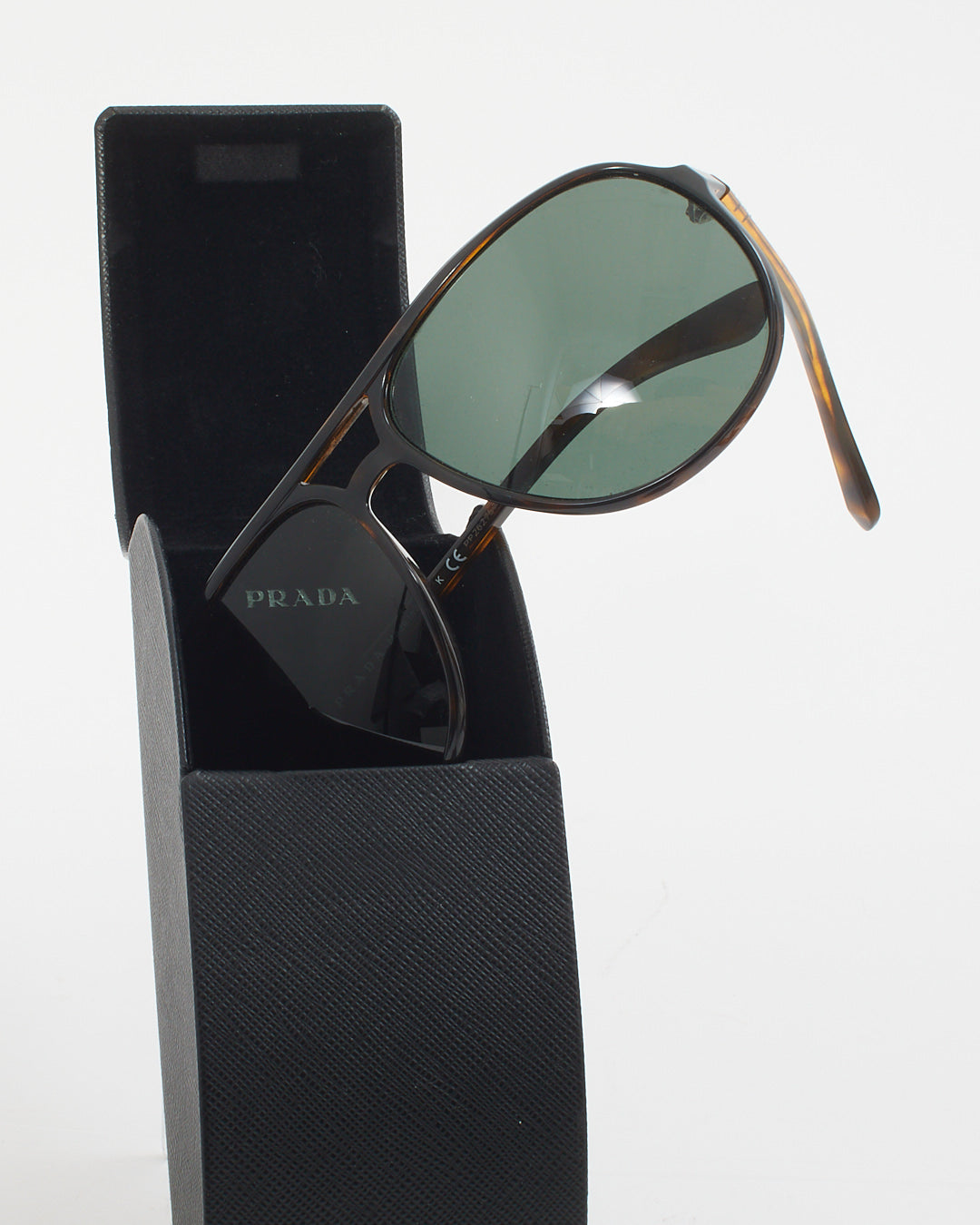 Prada Lunettes de soleil pilotes écaille verte SPR13V