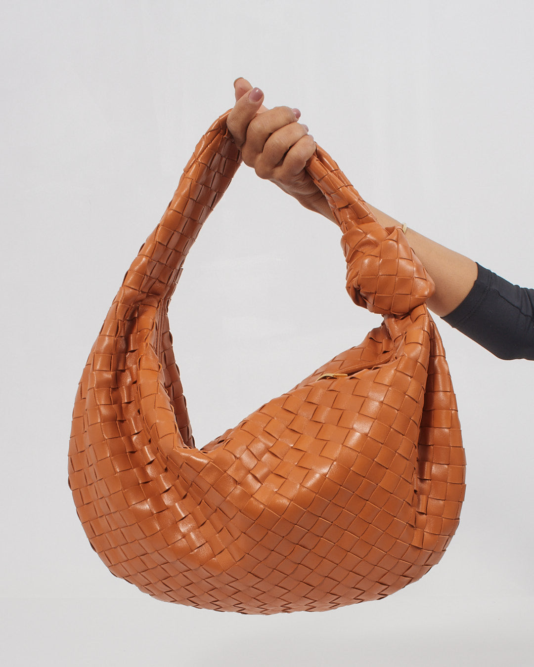 Explore a Bottega Veneta Clay (Tan) Medium Jodie Handbag