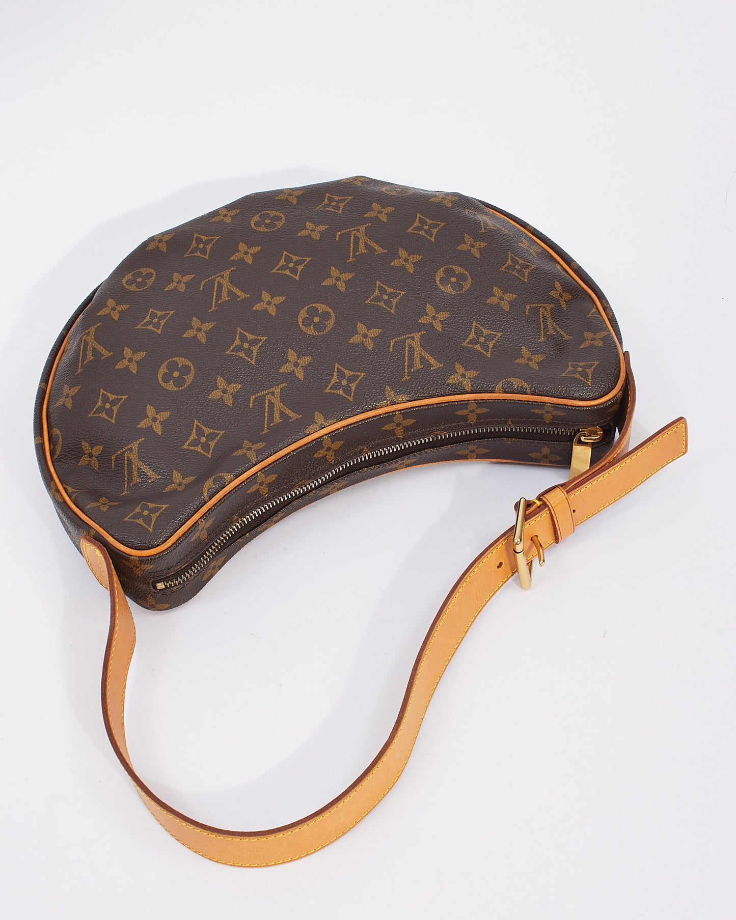 Louis Vuitton Monogram Canvas Croissant MM Shoulder Bag