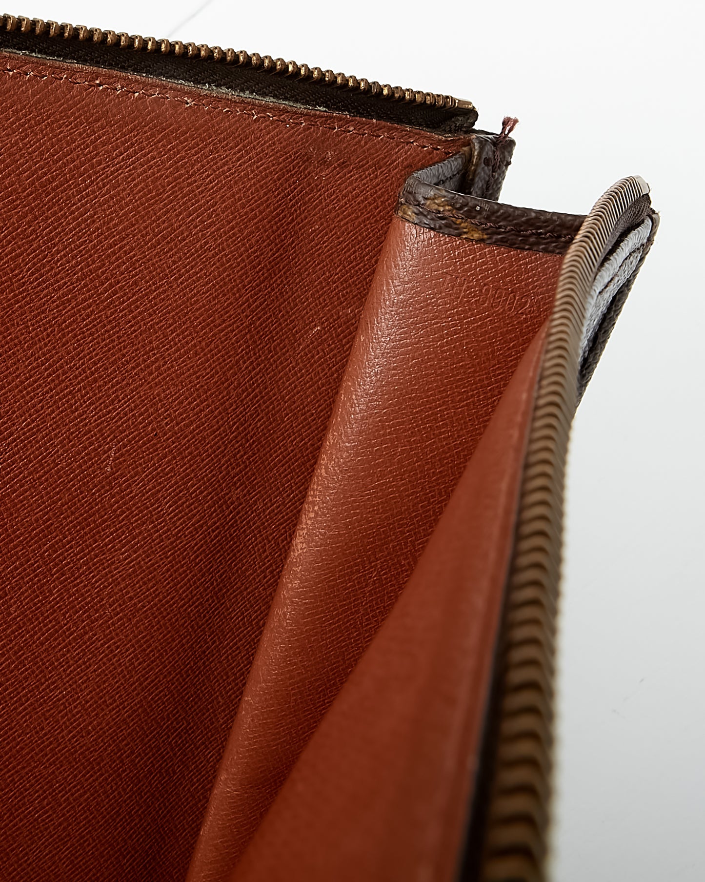 Louis Vuitton Monogram Canvas Poche Document