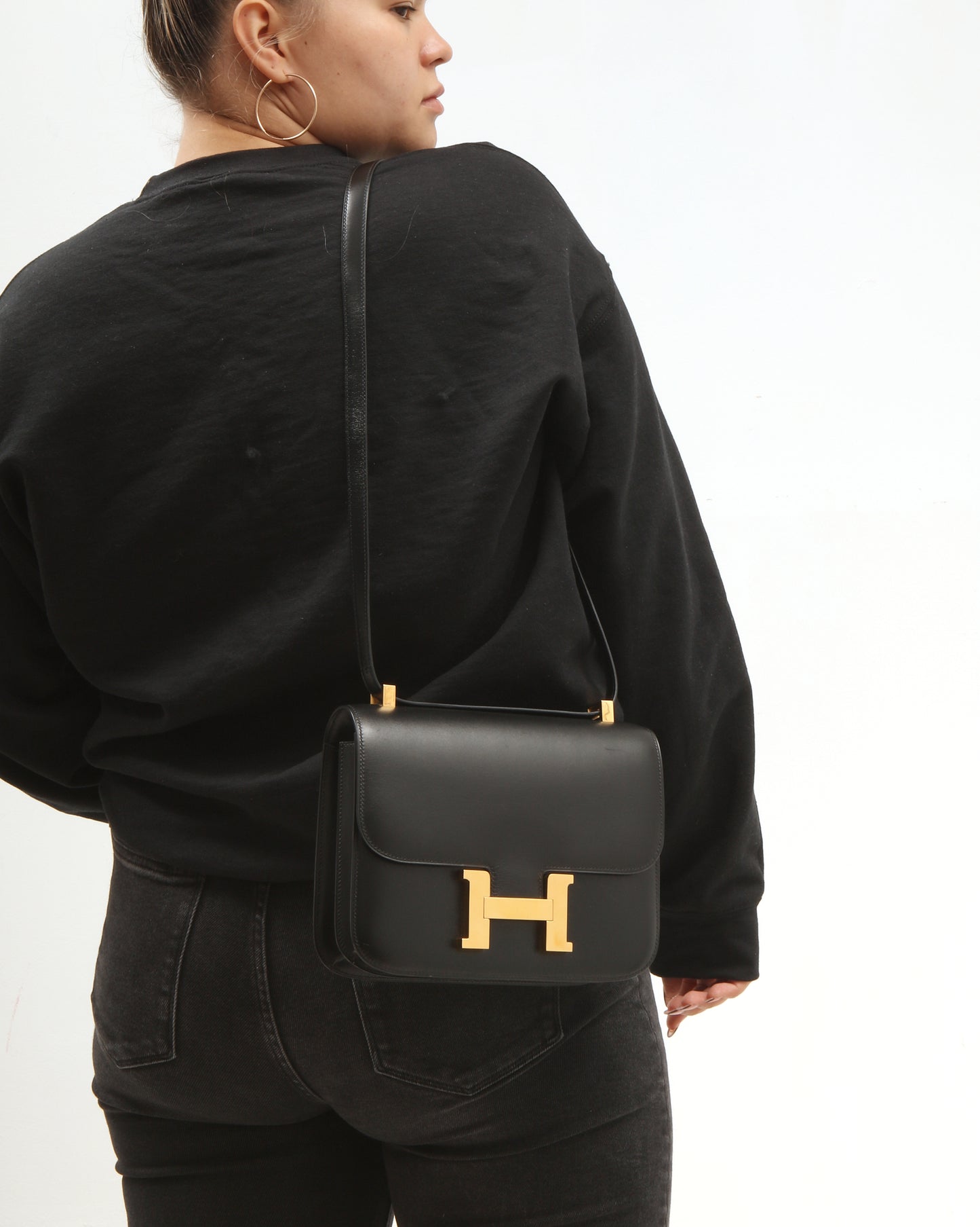 Hermès Sac Constance 23 en cuir boîte noire