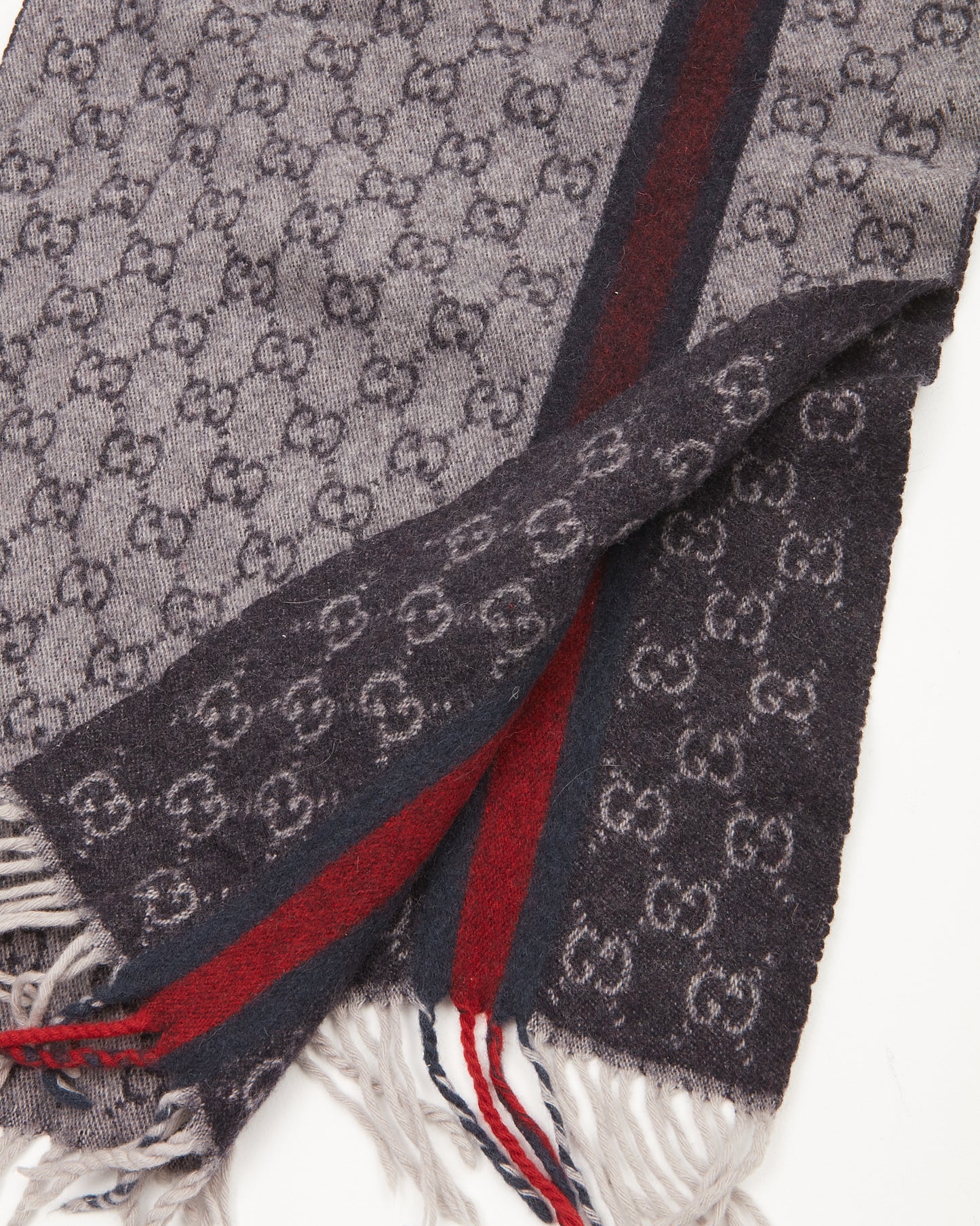 Écharpe GG en laine bleu marine Gucci