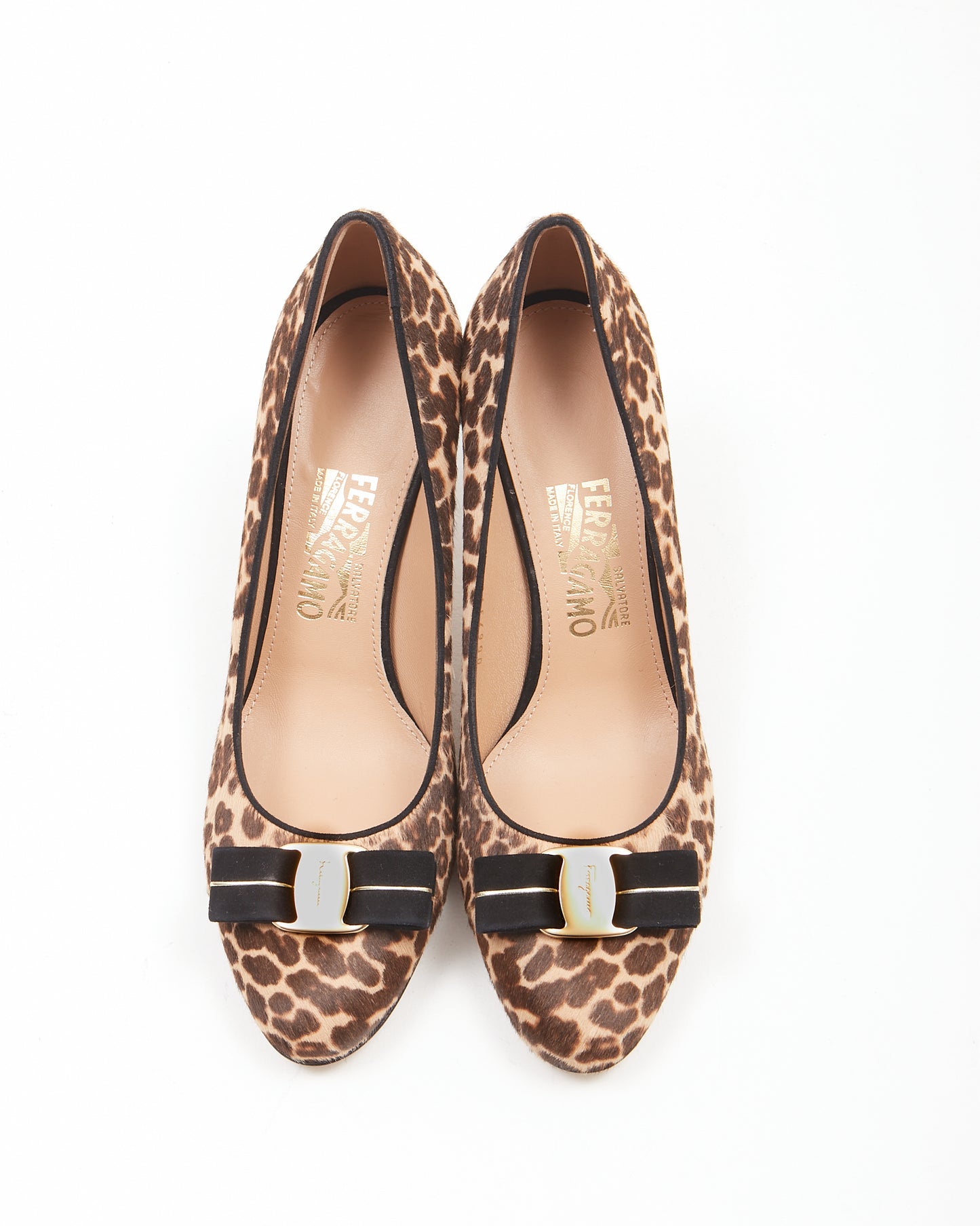 Salvatore Ferragamo Escarpins en cheveux de poney à imprimé guépard - 9