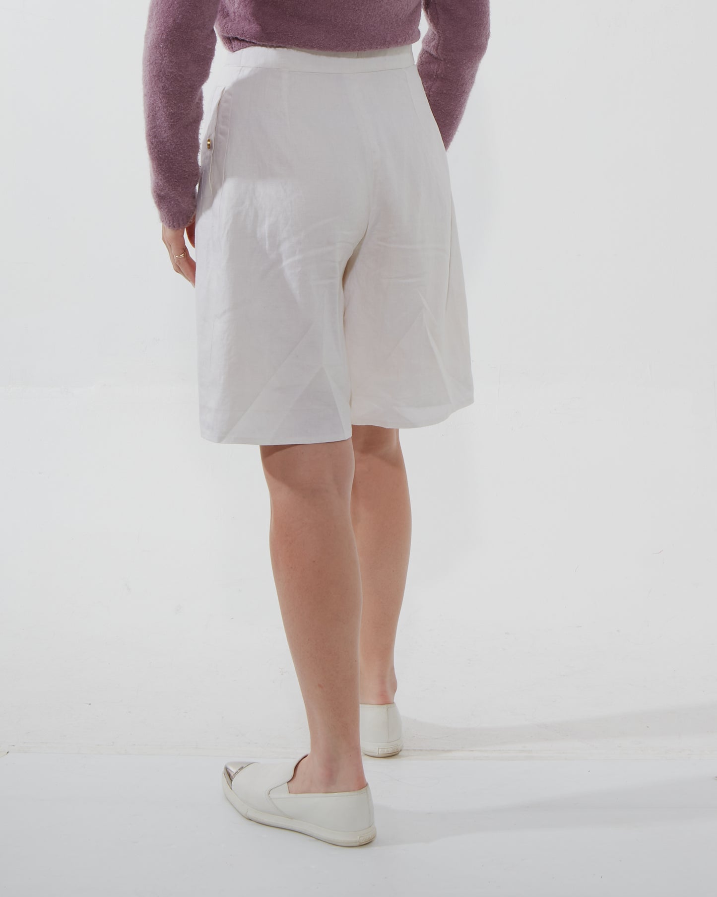 Jupe-culotte à boutons CC en lin blanc Chanel - 38