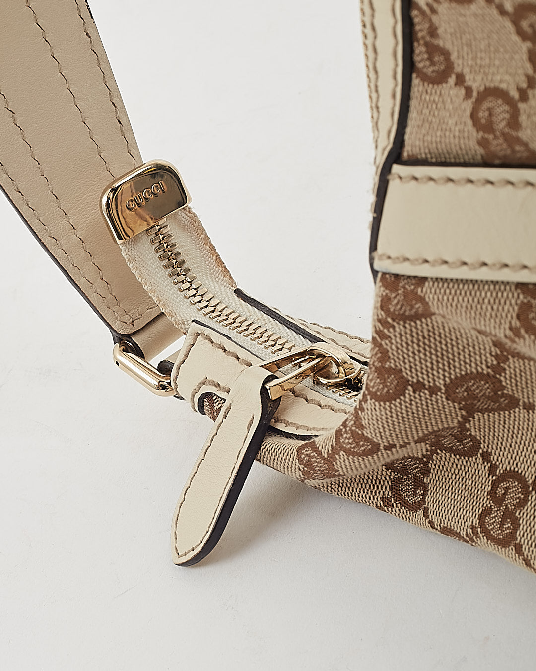 Gucci White Trim GG Print Canvas Shoulder Bag