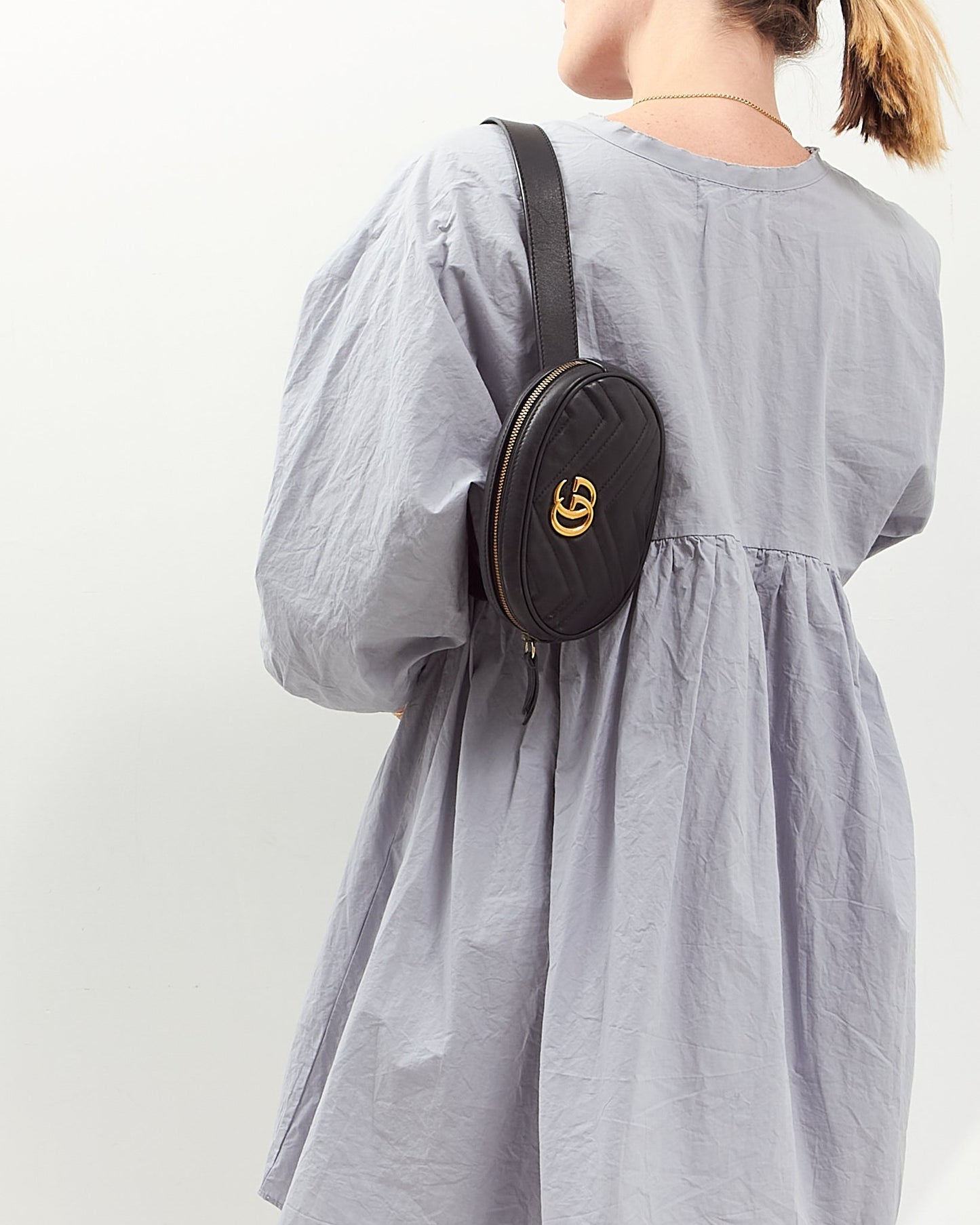 Gucci GG Marmont Matelassé Chevron Sac ceinture en cuir - 85/34