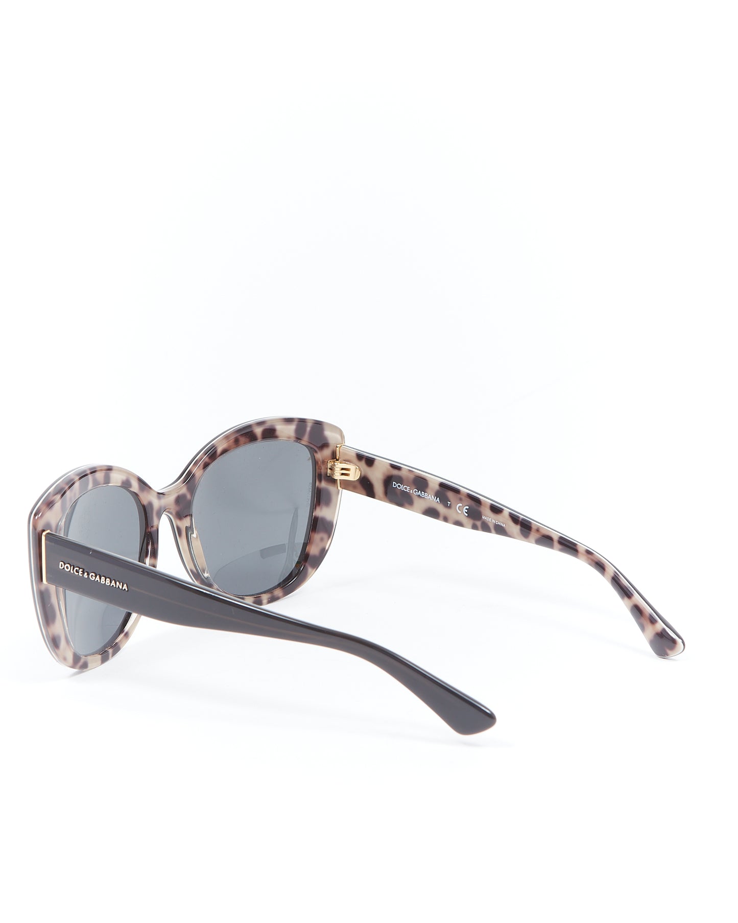 Lunettes de soleil œil de chat noires Dolce Gabbana DG4233