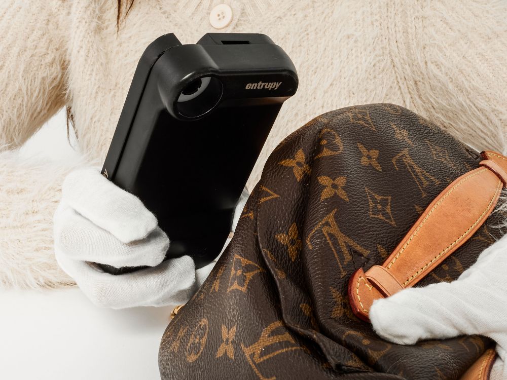 Comment vérifier l'authenticité d'un sac de designer d'occasion