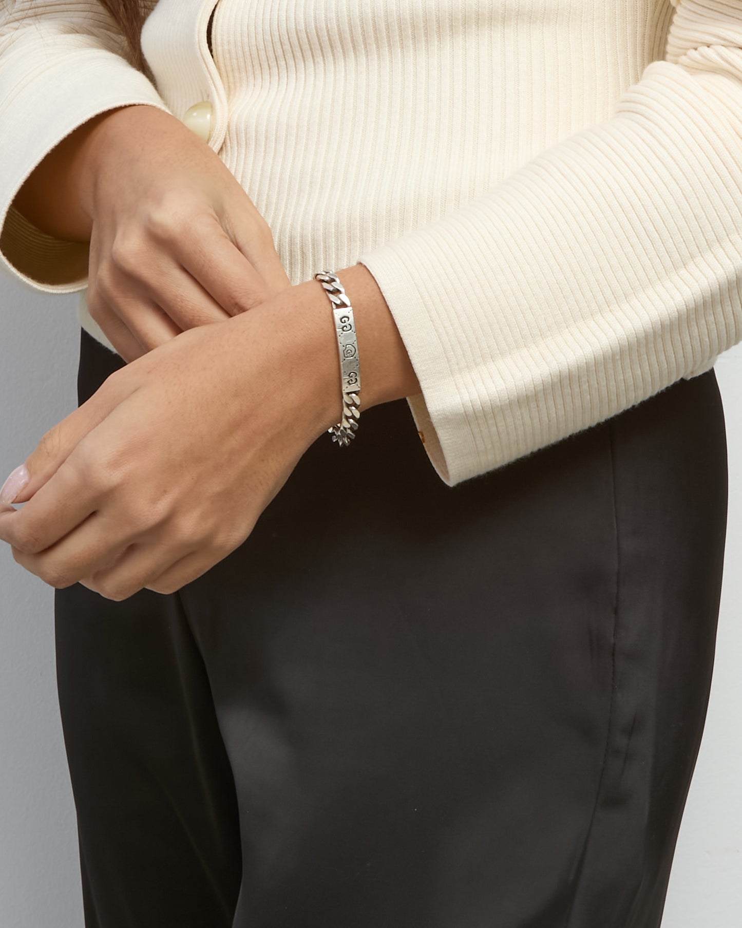 Gucci Sterling Silver Metal Curb Link GG Ghost ID Bracelet