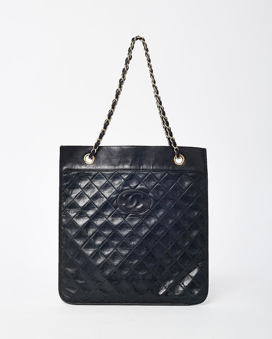 Chanel Vintage Black Quilted Lambskin Leather CC Logo Chain Shoulder Bag