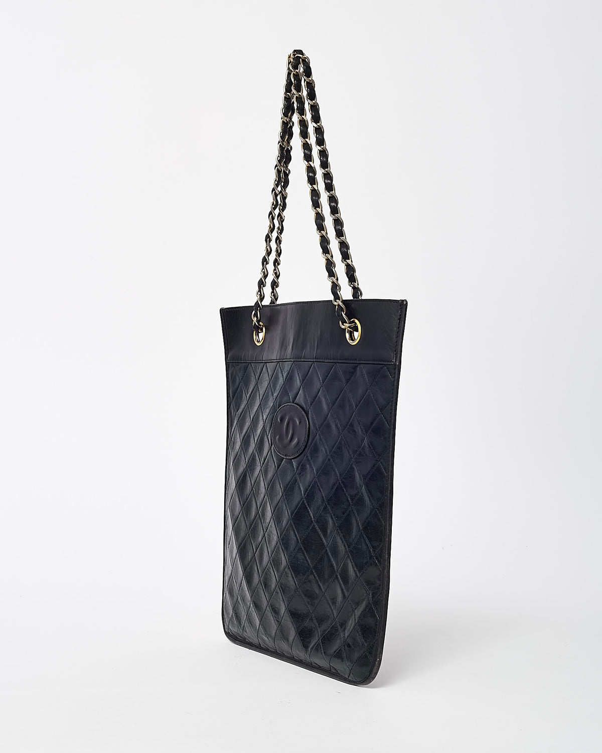 Chanel Vintage Black Quilted Lambskin Leather CC Logo Chain Shoulder Bag